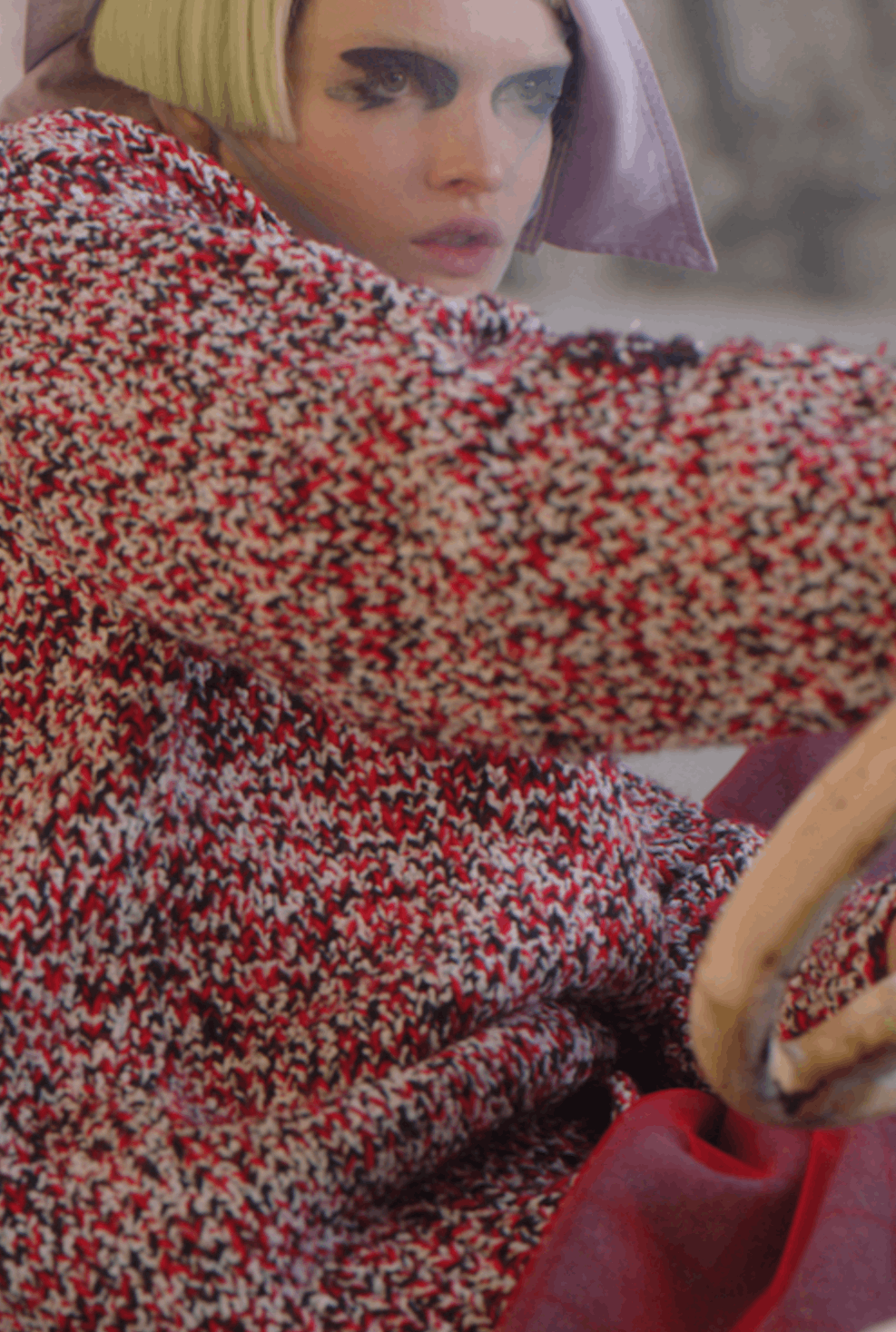 Maison Margiela New! $1680 Artisanal SS22 Wool-blend Hand Knit Red Sweater Size US M / EU 48-50 / 2 - 3 Thumbnail