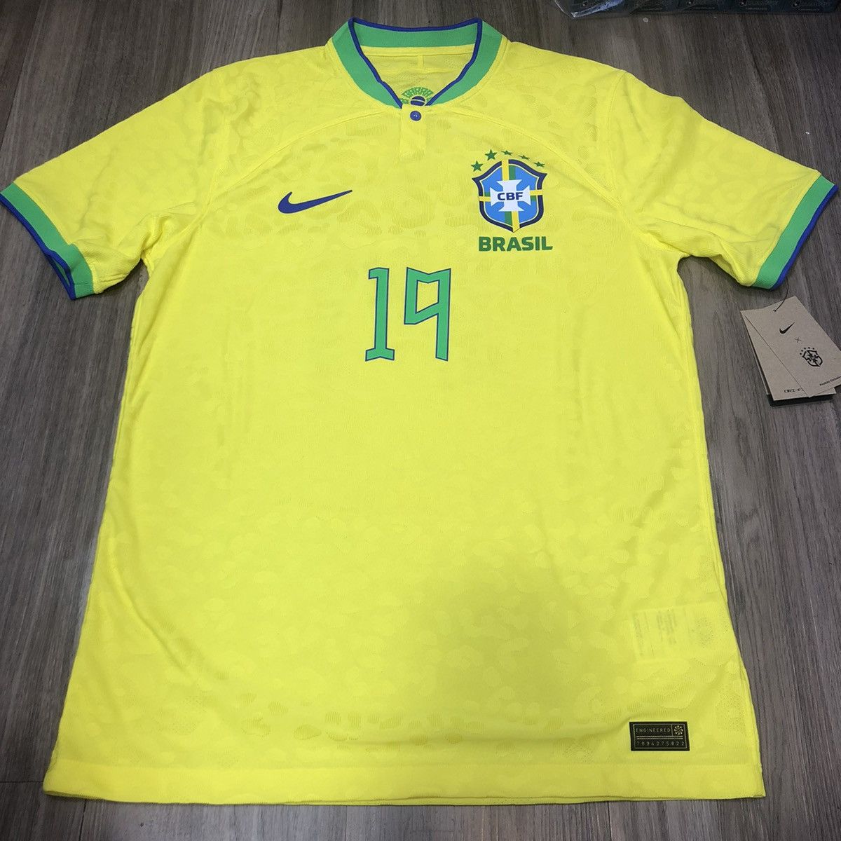 Brazil World Cup 2022 player issue shirt #19 Antony (Bnwt)