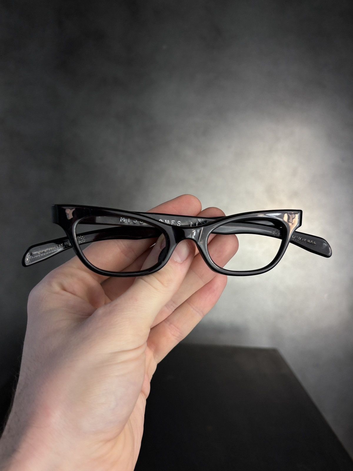American Optical 1960s Liberty Optical USA Eyeglasses True Vintage Frames Size ONE SIZE - 1 Thumbnail