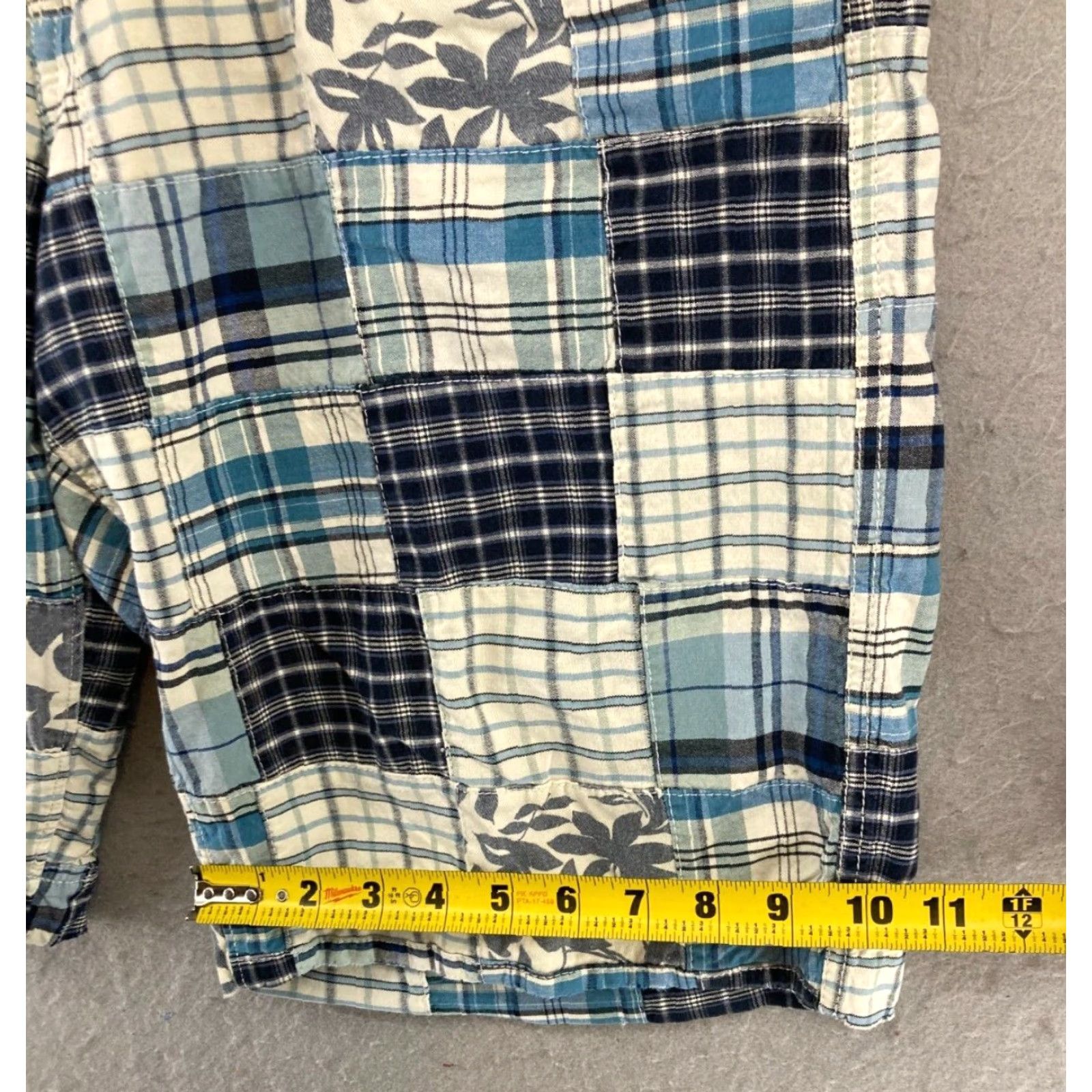 American Eagle Outfitters American Eagle Outfitters Bermuda Shorts Mens 30 Blue Plaid Preppy 90s Style, Casual Mens Size US 30 / EU 46 - 5 Thumbnail
