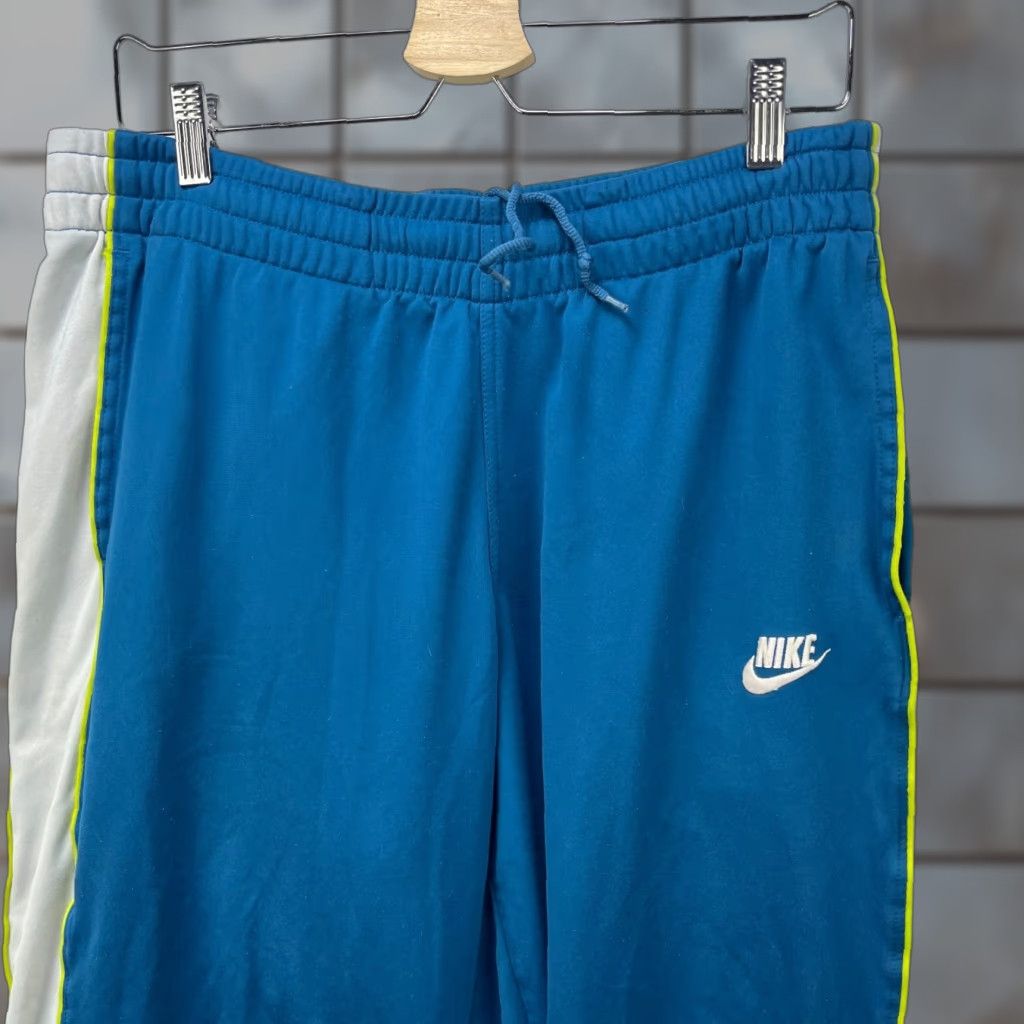 Nike VINTAGE Nike Baggy Track Pants Men L Blue Track Pants Mens Size US 33 - 1 Thumbnail