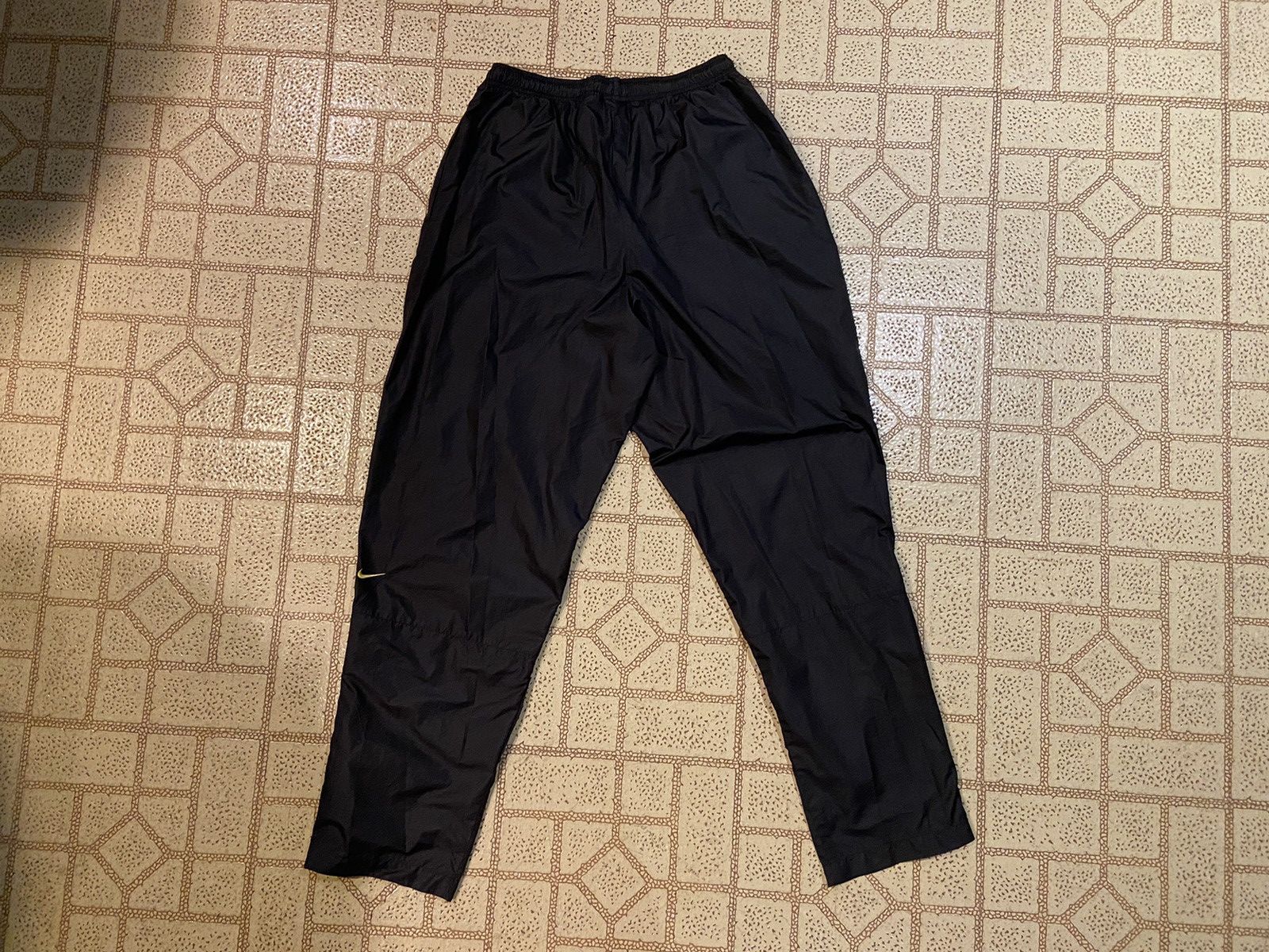 flare pants nike