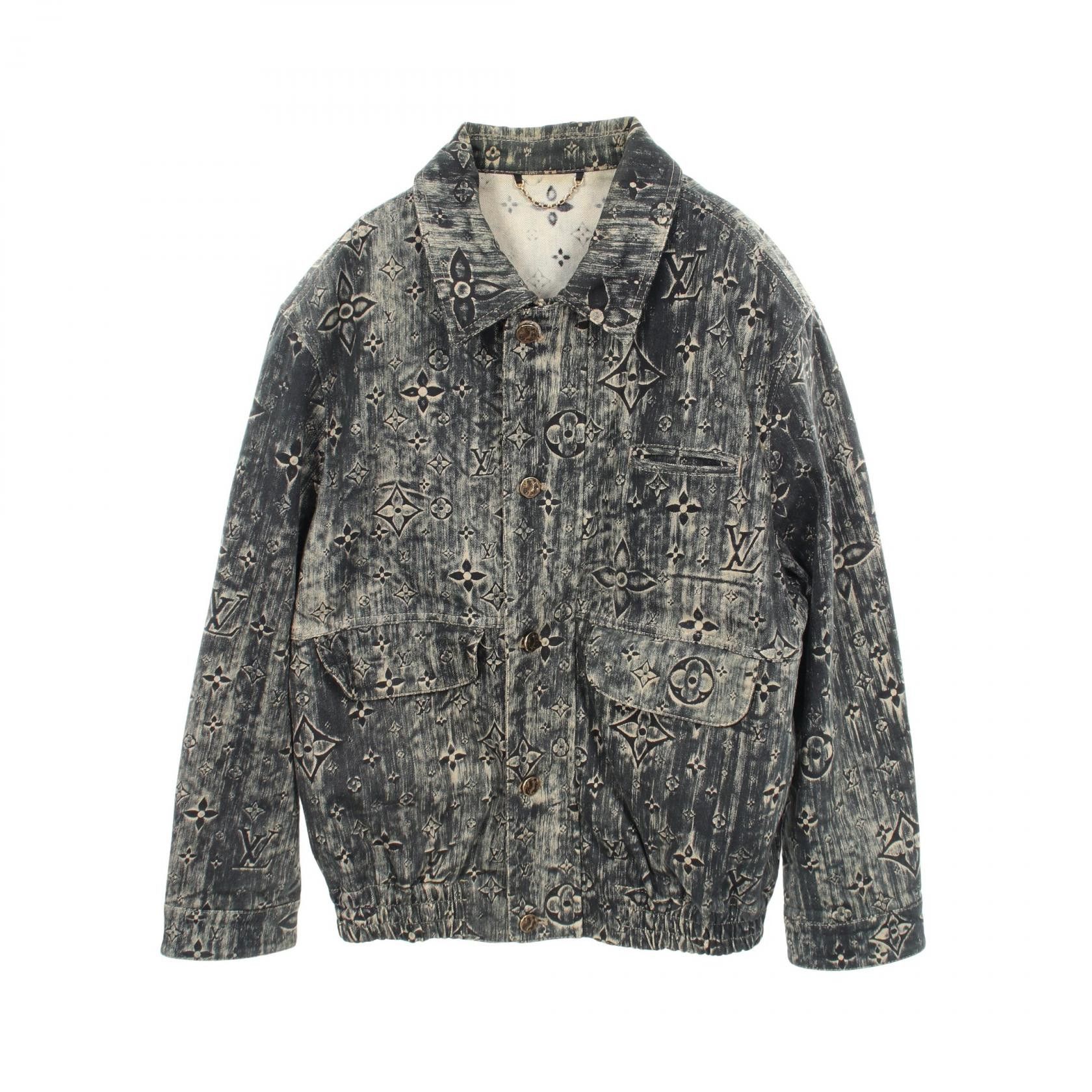 Louis Vuitton Louis Vuitton Louis Vuitton Monogram Denim Jacket Textile Outerwear DUTY FREE for USA Size ONE SIZE - 1 Thumbnail