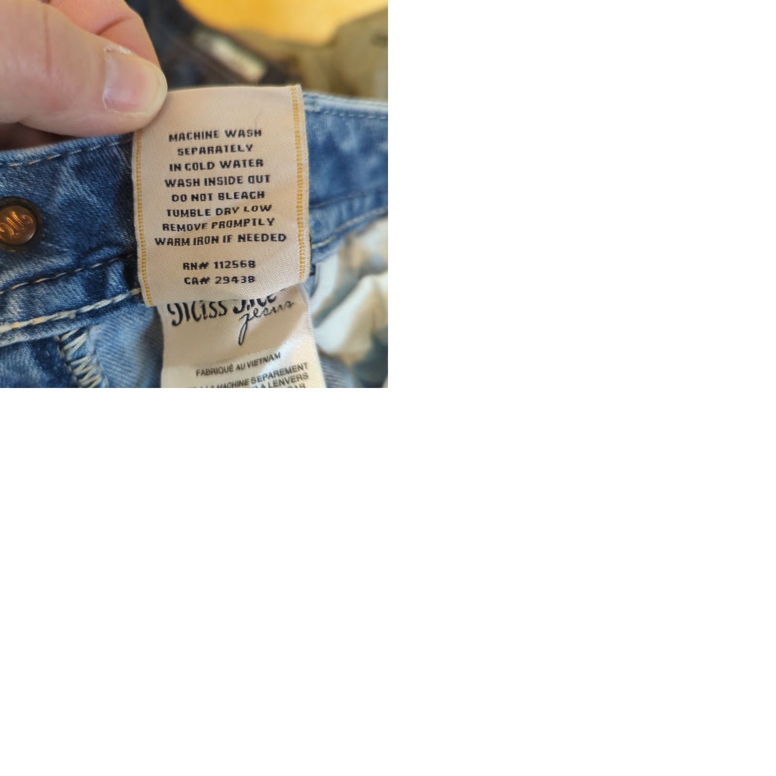 Miss Me VINTAGE Miss Me Womens Jeans Cuffed Skinny Size 27 Distressed Patchwork Denim Boots? No, exclude boots. Size 27" / US 4 / IT 40 - 9 Thumbnail