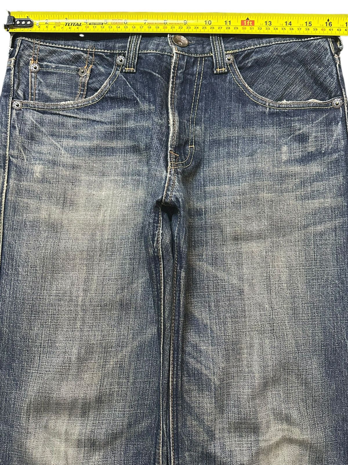 Japanese Brand Vintage Japanese Brand Blue Faded Wash Style Loose Jeans Size US 32 / EU 48 - 12 Thumbnail
