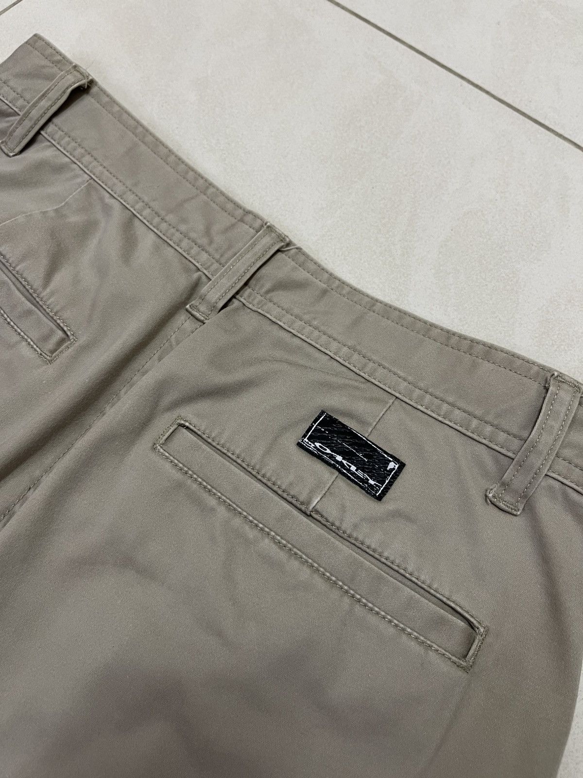 Oakley × Vintage Vintage Oakley Flared Cargos Size US 30 / EU 46 - 4 Thumbnail