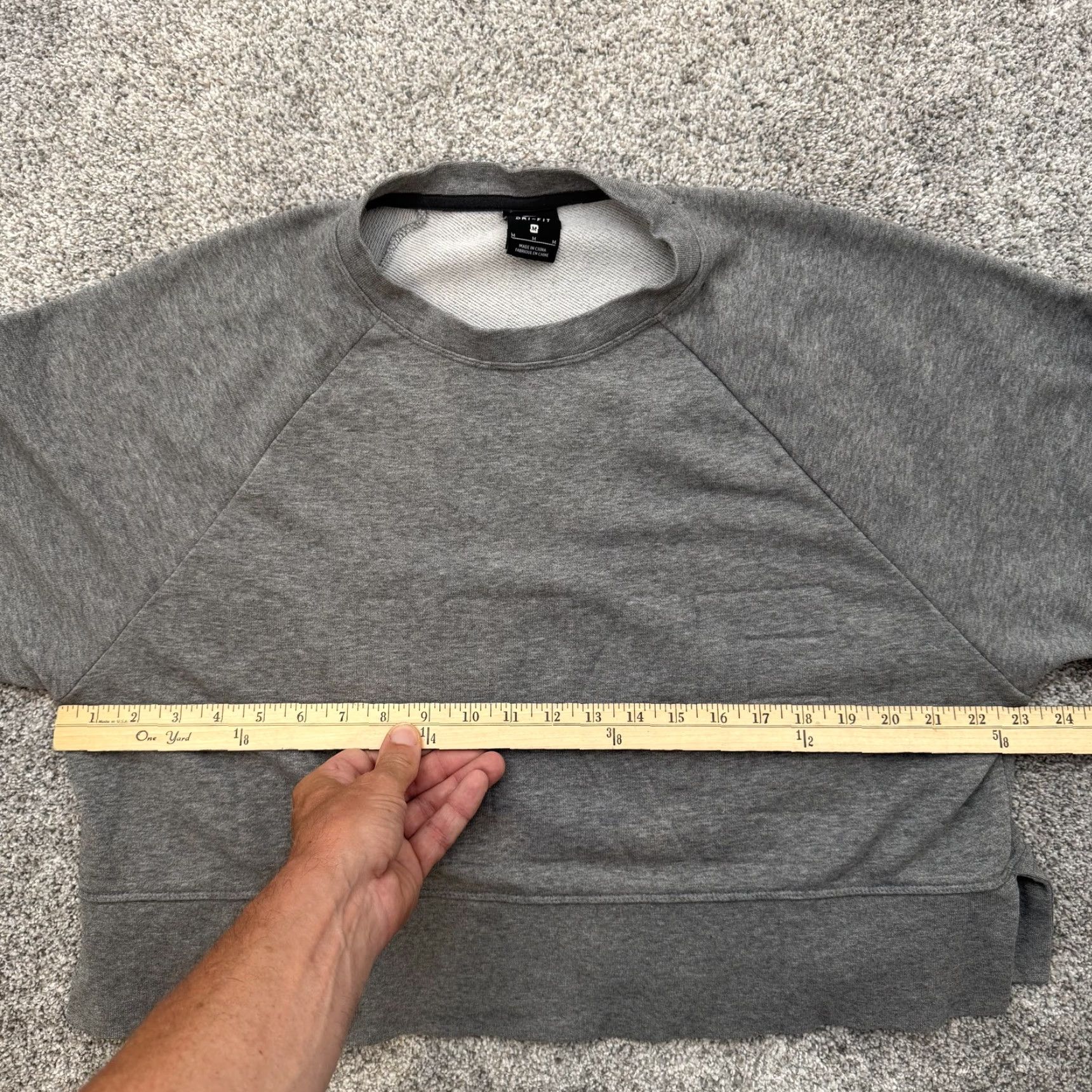Nike Nike Dri-FIT Sweatshirt Women M Gray Cropped Pullover Athletic Streetwear Athleisure Size M / US 6-8 / IT 42-44 - 3 Thumbnail