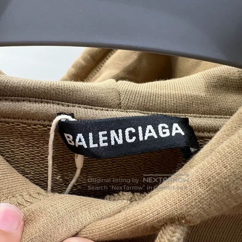 Balenciaga Balenciaga Slogan Letter Hooded Sweatshirt Size US S / EU 44-46 / 1 - 3 Thumbnail