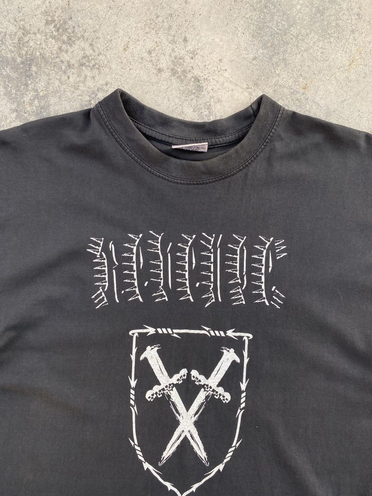 Band Tees Sick🔥Rare Vintage Revenge War Metal Band Tees Size US XL / EU 56 / 4 - 5 Thumbnail