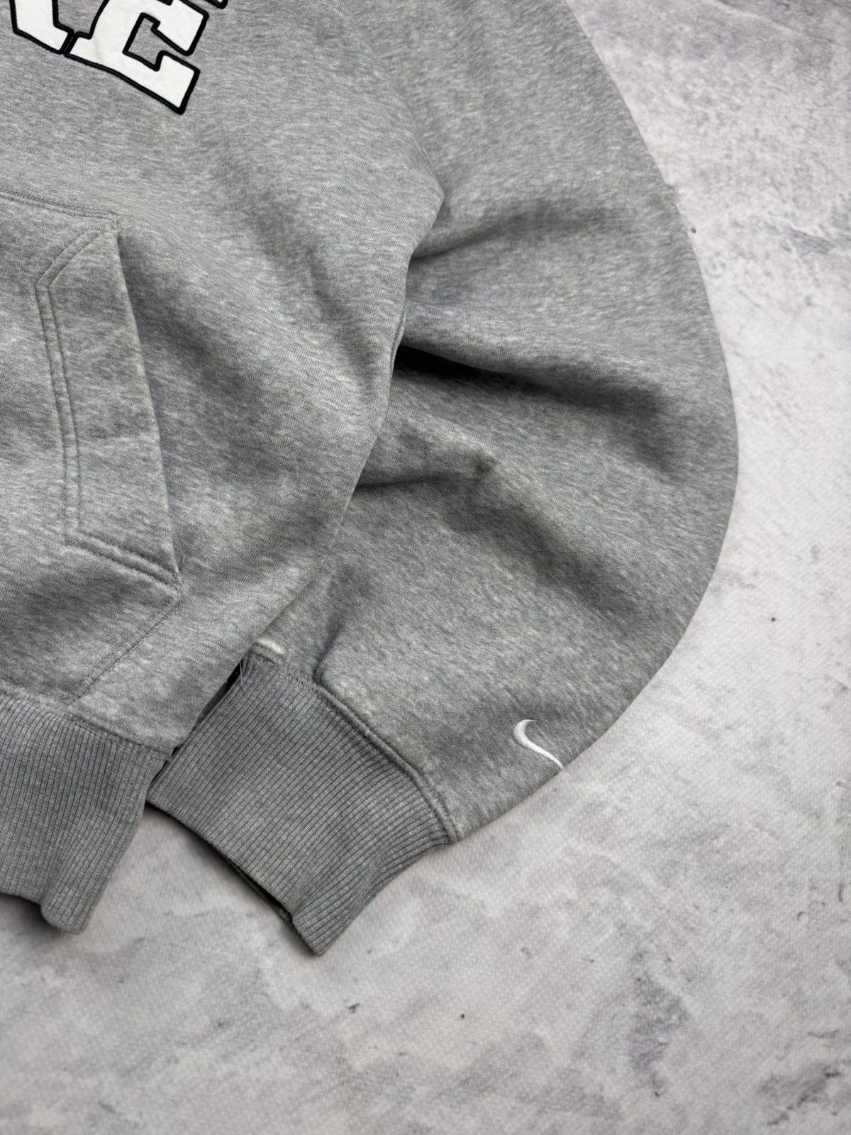 Nike × Vintage NIKE VINTAGE CENTER LOGO OVERSIZE BOXY HOODIE Size US S / EU 44-46 / 1 - 4 Thumbnail
