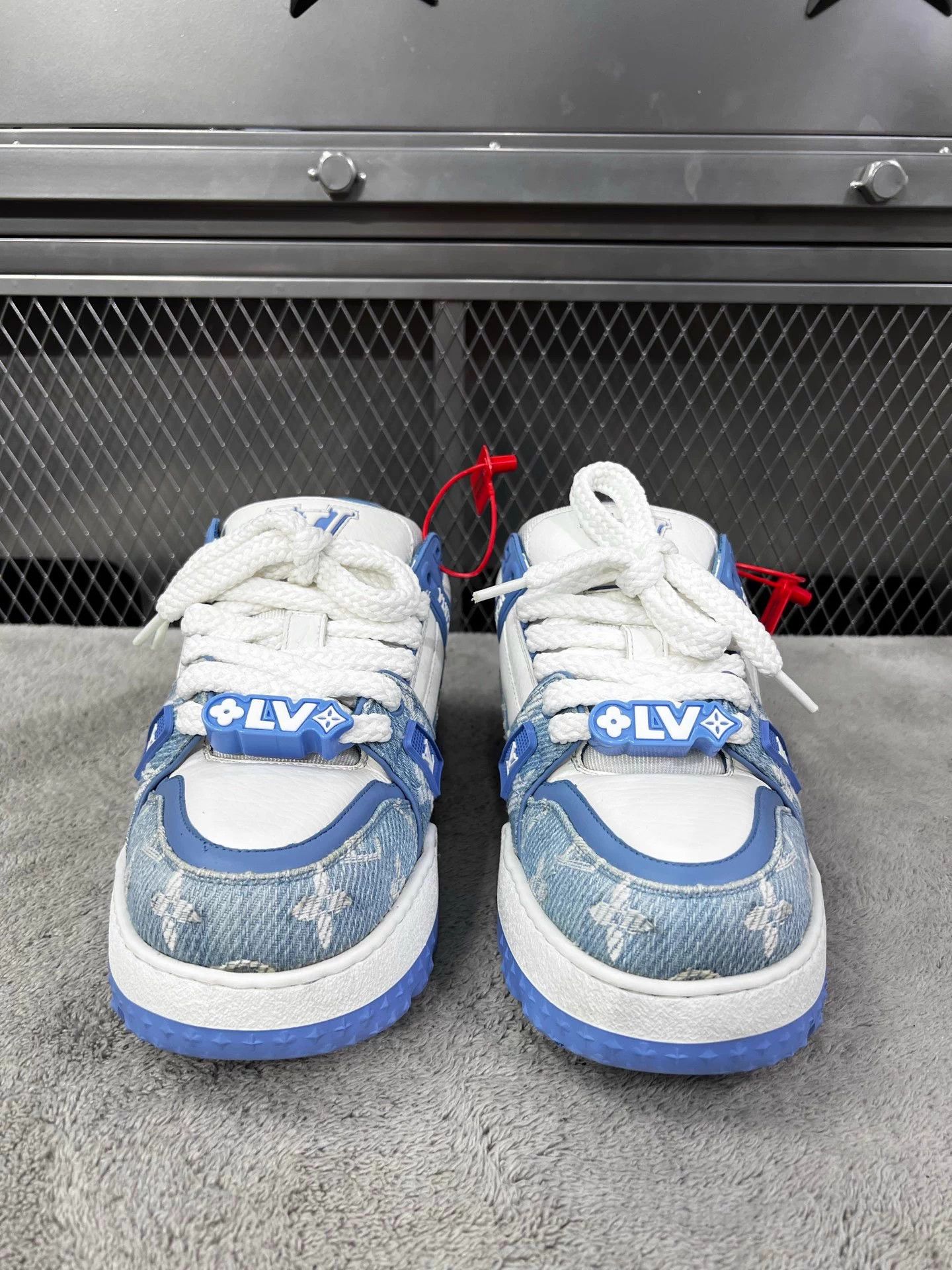 Louis Vuitton LOUIS VUITTON Trainer Maxi Blue White Denim 41.5 Size US 8.5 / EU 41-42 - 2 Thumbnail