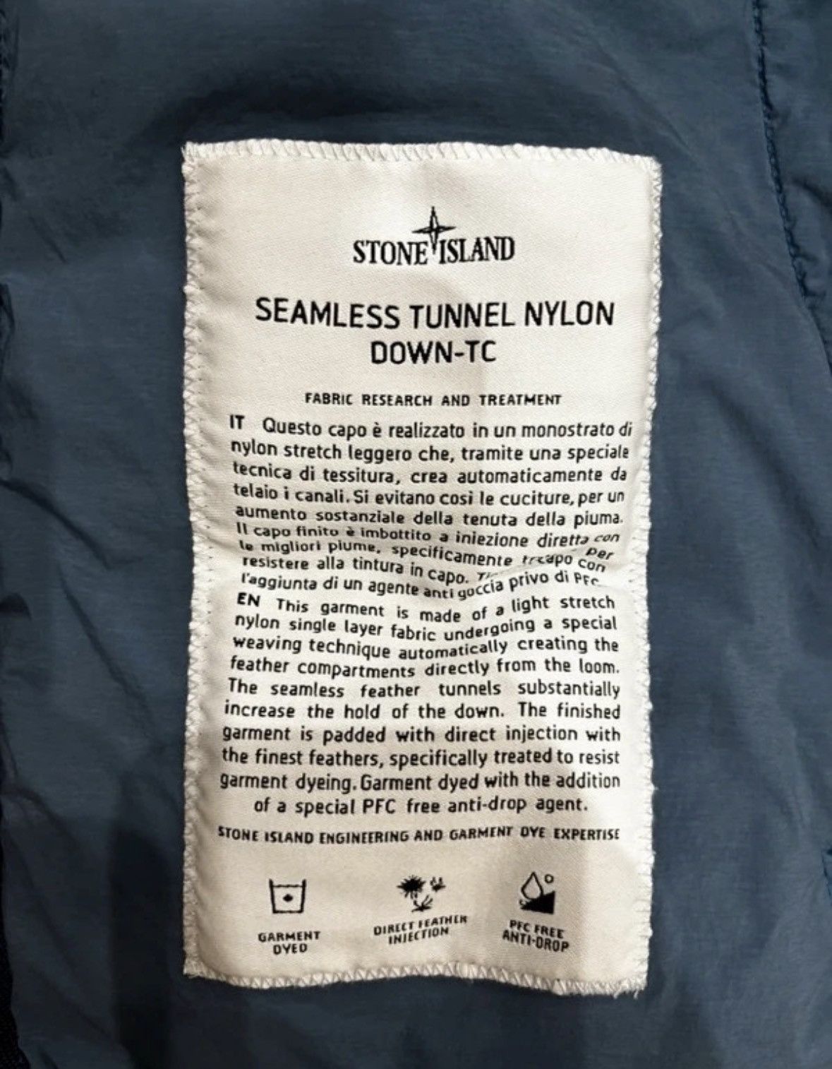 Stone Island seamless tunnel nylon down-tc Size US M / EU 48-50 / 2 - 4 Thumbnail