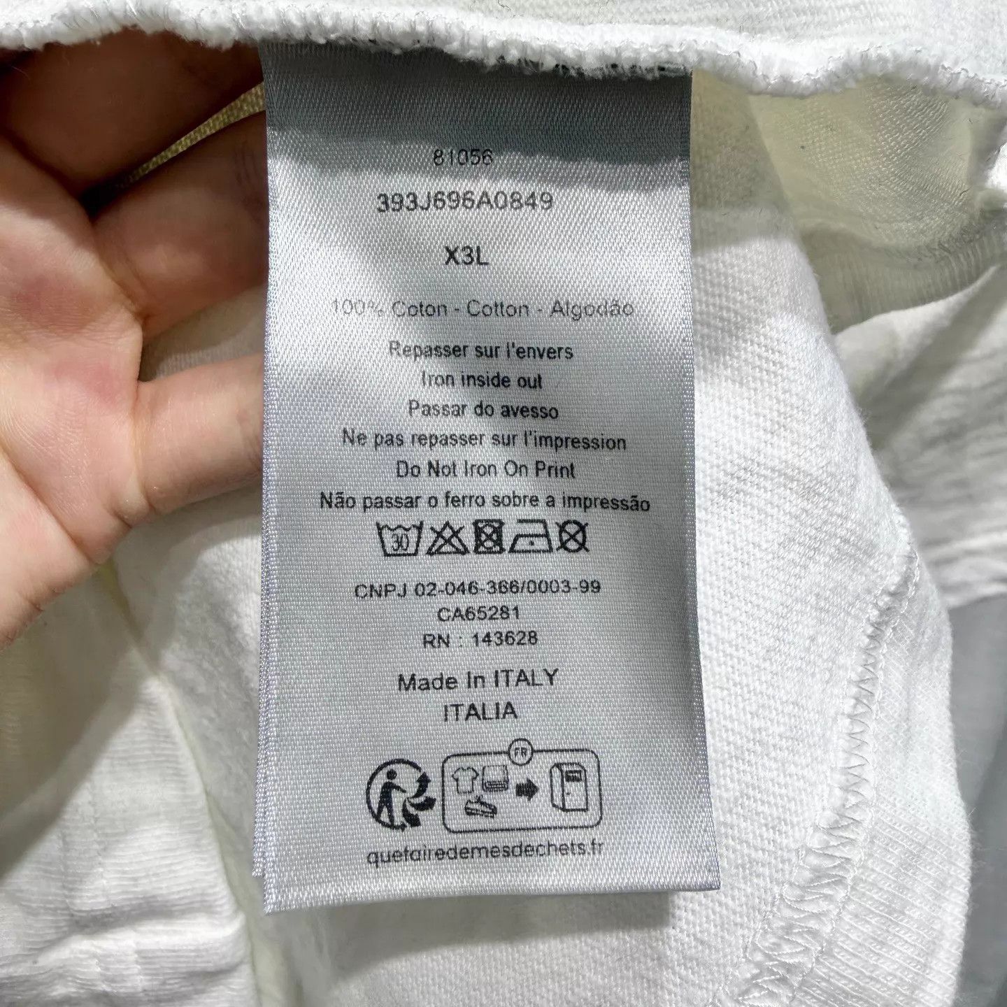 Dior DIOR short sleeve tee 3XL off-white flocked graffiti 99 New Size US XXL / EU 58 / 5 - 4 Thumbnail