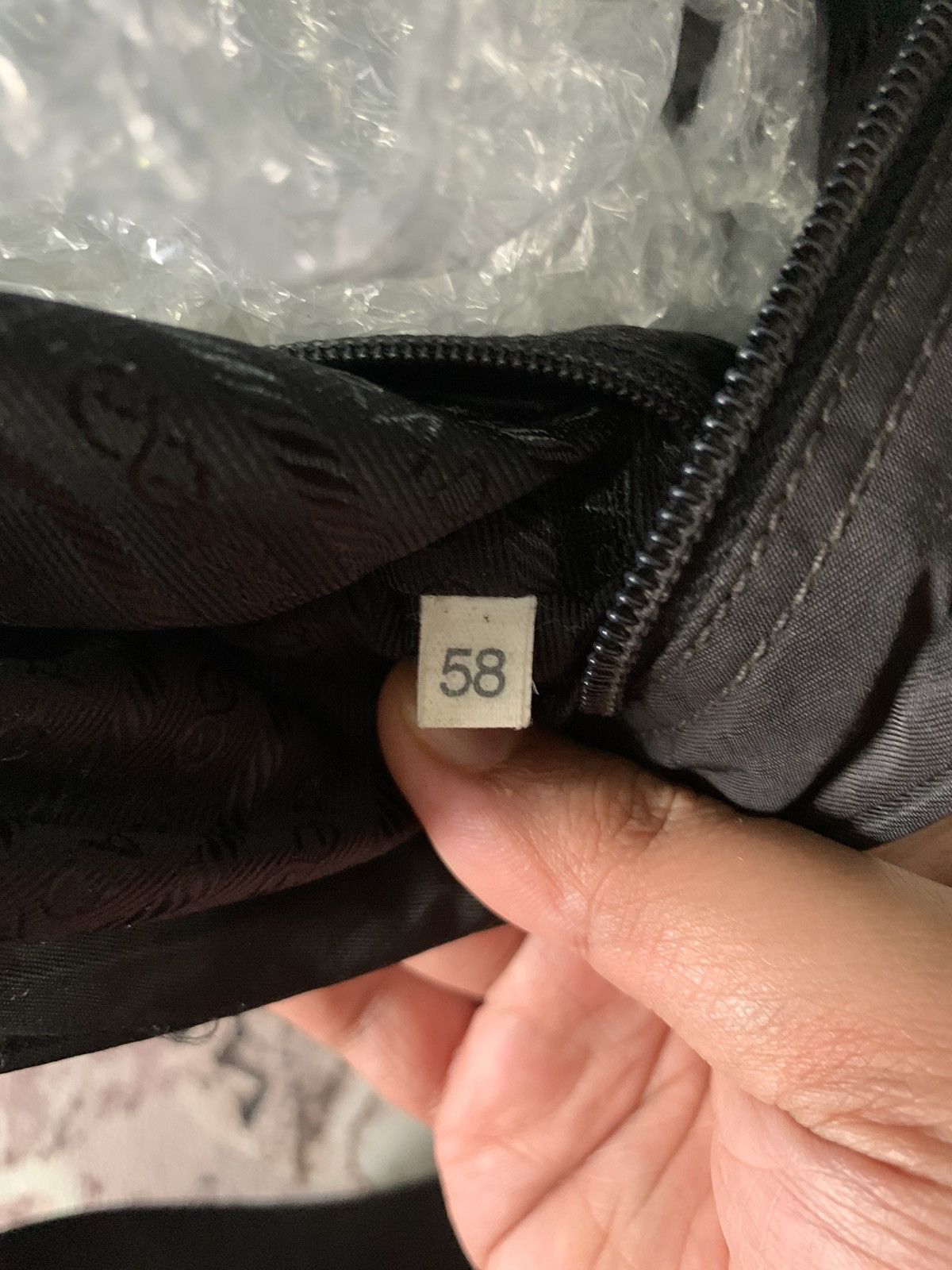 Prada Vintage Prada Black Sling Messenger Crossbody Bag Size ONE SIZE - 13 Thumbnail