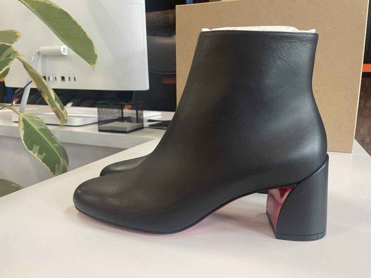 Christian Louboutin Christian Louboutin Turela Ankle Boots Size US 7 / IT 37 - 2 Thumbnail