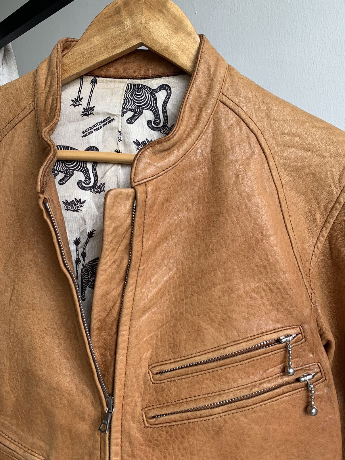 Sasquatchfabrix SasquatchFabrix Tibetan Tiger Motorcycle Leather Jacket Size US M / EU 48-50 / 2 - 3 Thumbnail