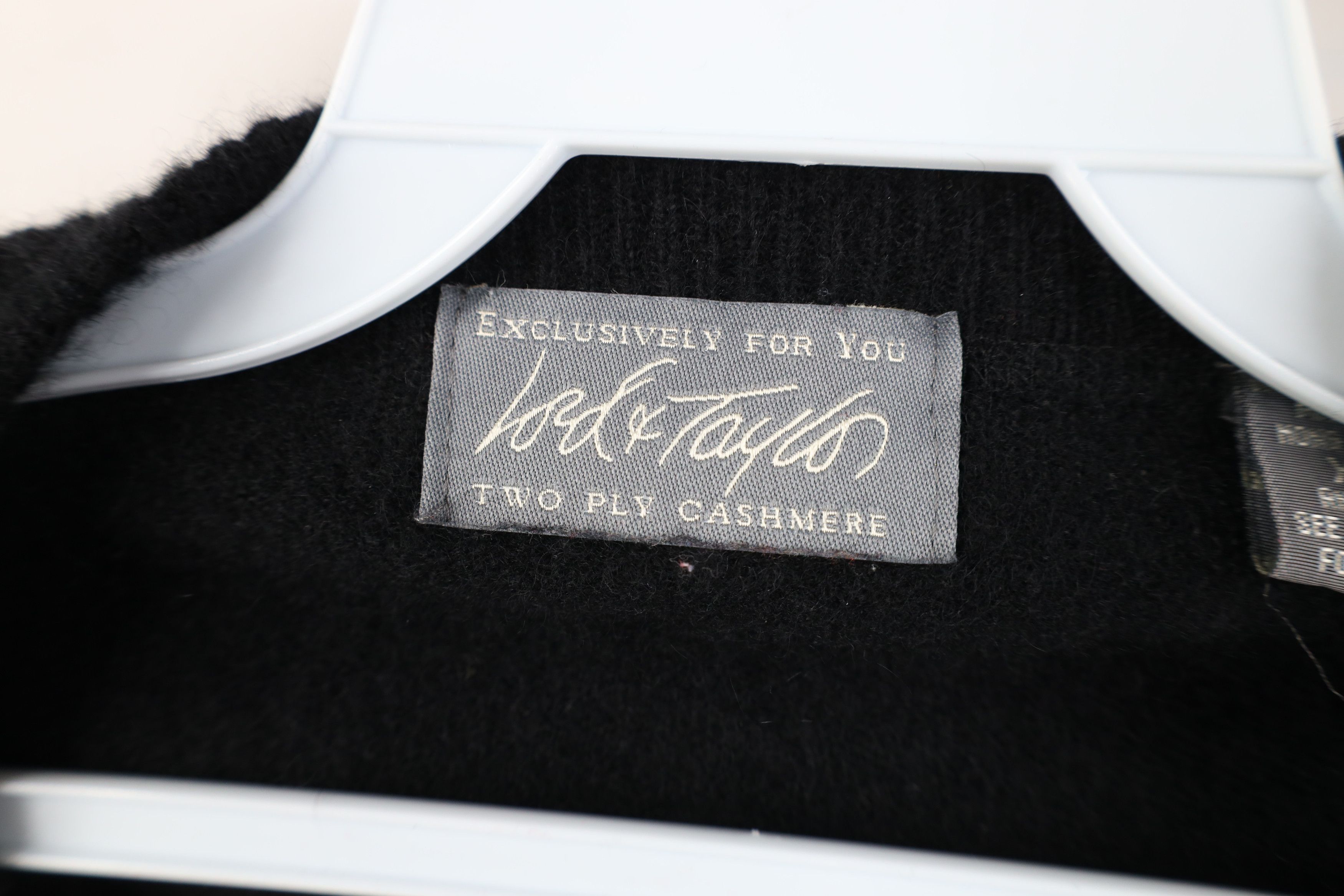 Vintage Vintage 90s Streetwear 2 Ply Cashmere Knit Sweater Black Size US XL / EU 56 / 4 - 6 Thumbnail