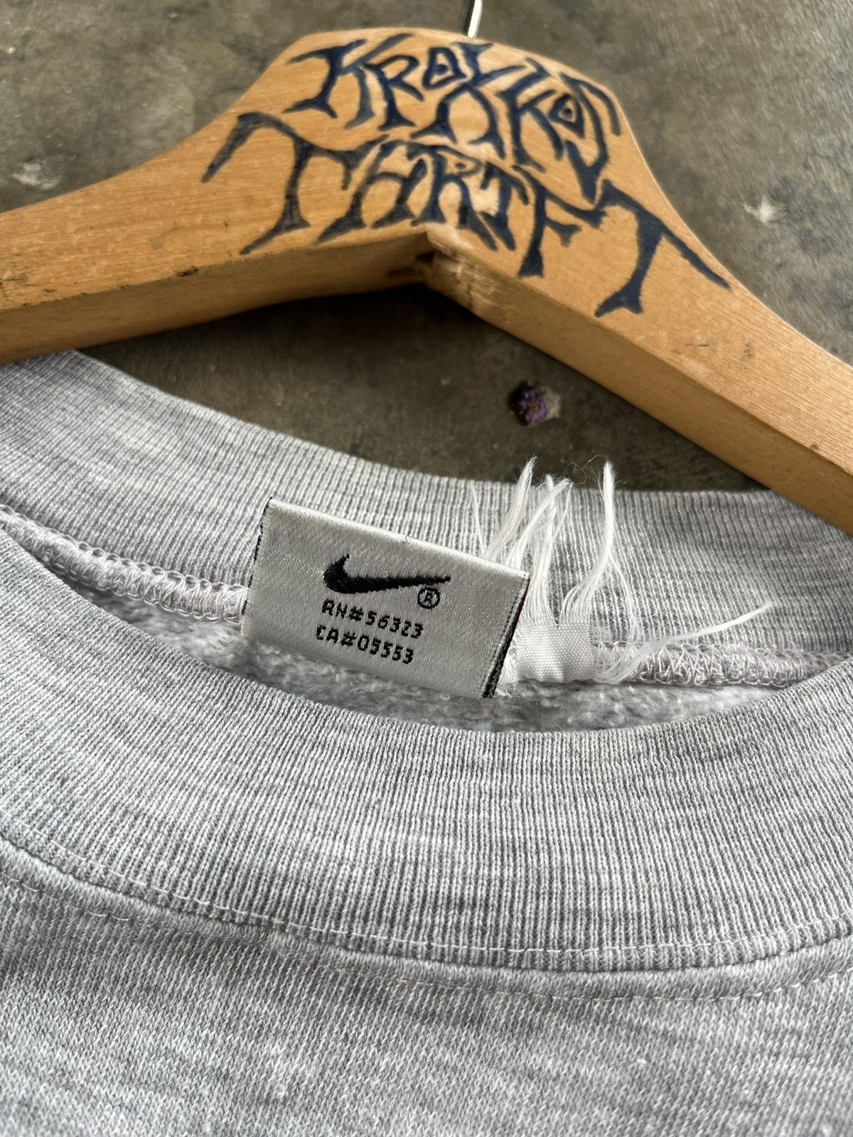 Nike × Vintage 🔥Vintage Nike Side Swoosh Sweetshirts 90s Size US L / EU 52-54 / 3 - 4 Thumbnail