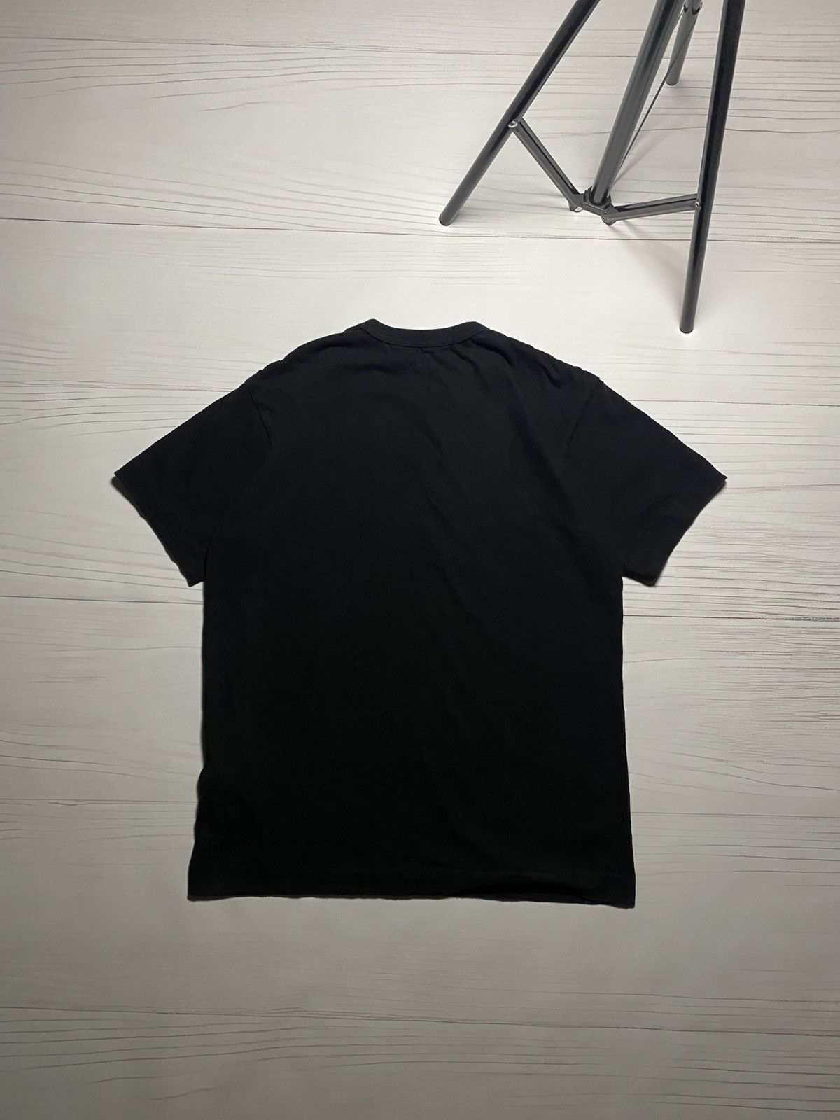 Comme des Garcons PLAY Comme Des Garcons Play Black Invertded Heart Outlin t shirt Size US M / EU 48-50 / 2 - 2 Thumbnail