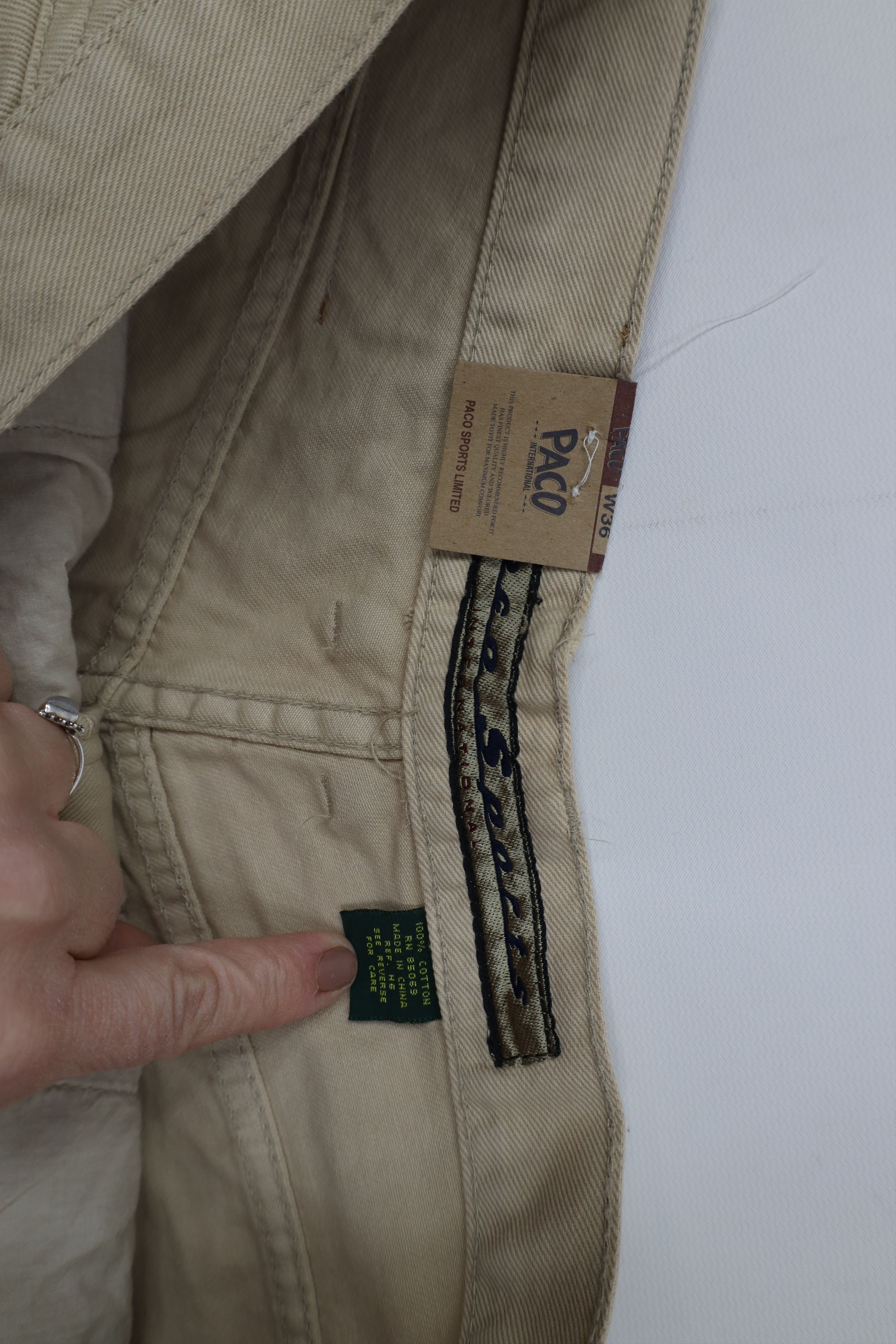 Vintage Deadstock Vintage 90s Paco Hip Hop Denim Jean Shorts Tan Size US 36 / EU 52 - 8 Thumbnail