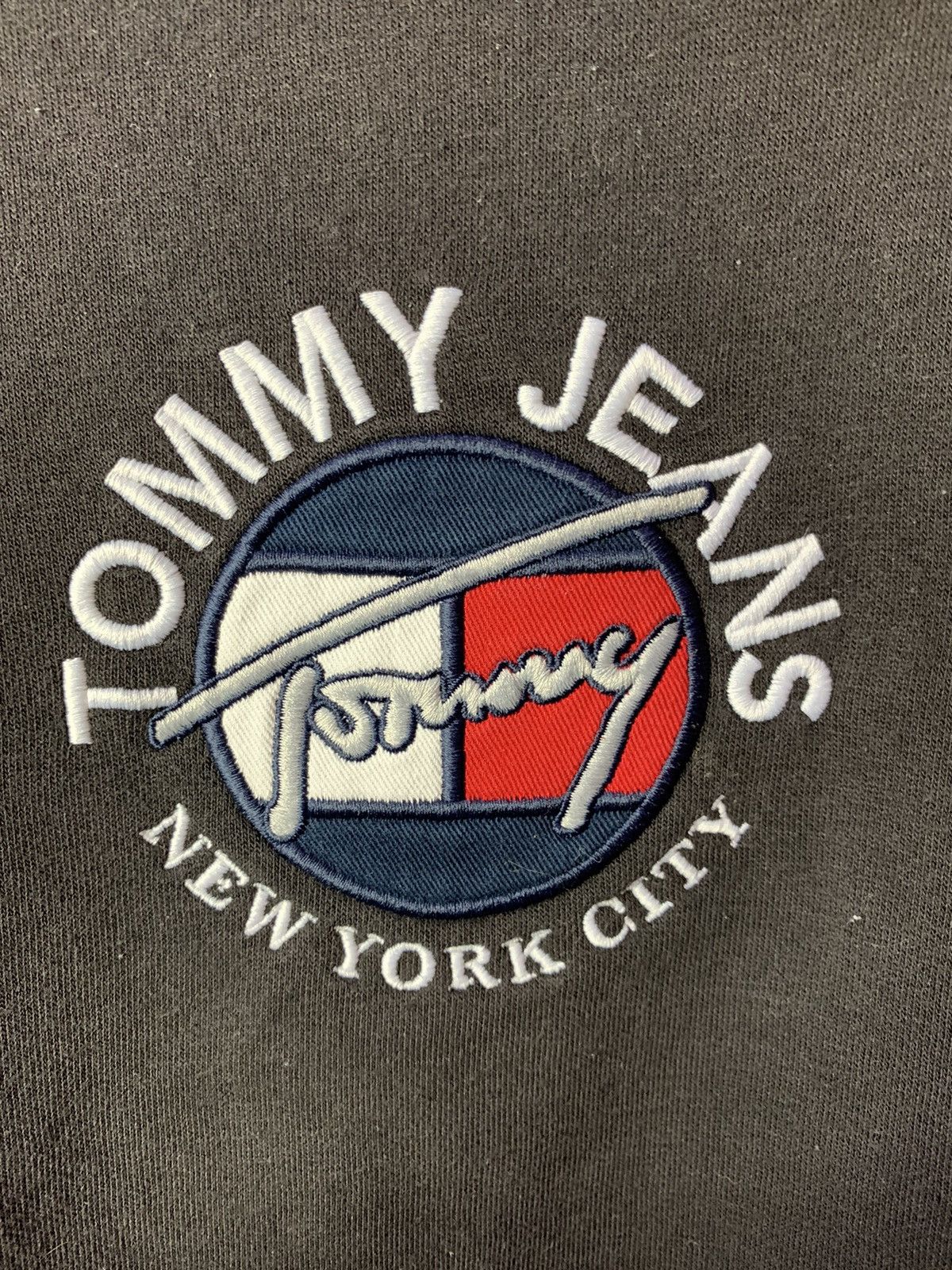 Tommy Hilfiger 🔥 Tommy Jeans Hilfiger NYC Embroided Hoodie Sweatshirt Size US M / EU 48-50 / 2 - 2 Thumbnail