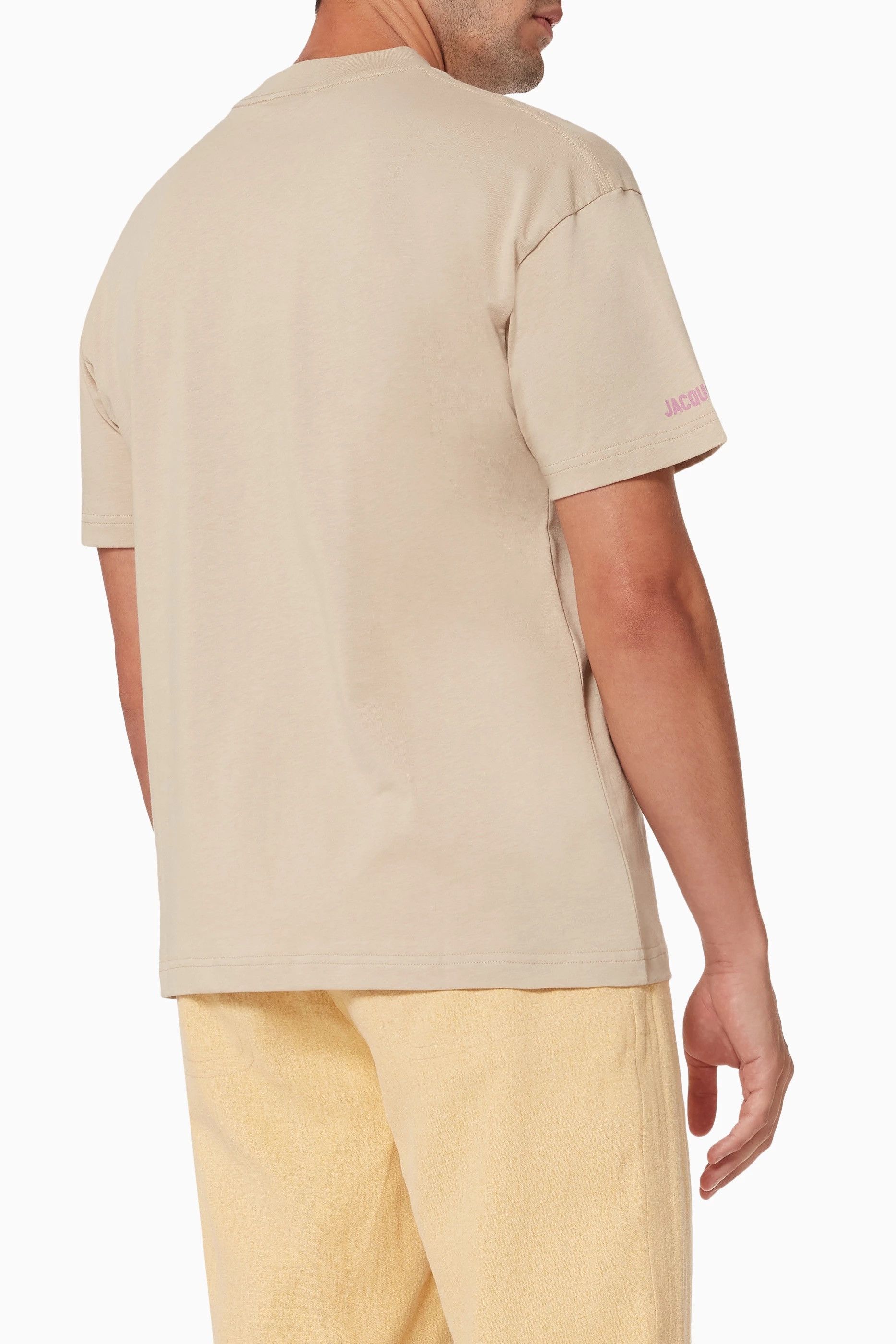 Jacquemus 216JS13-21623102A Le T-shirt Trek in Beige Size US S / EU 44-46 / 1 - 3 Thumbnail