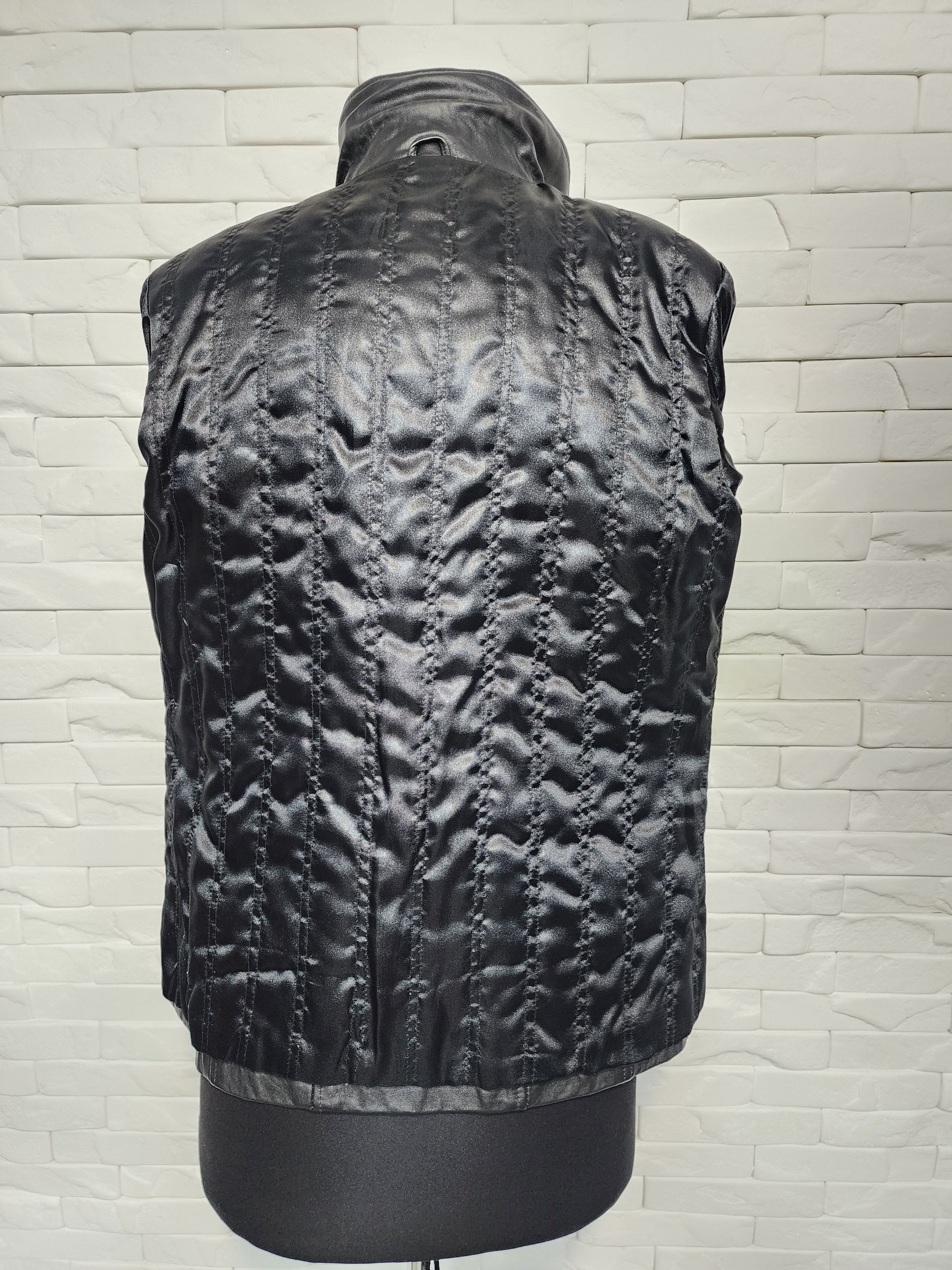 Designer Black women's classic jacket. Size M / US 6-8 / IT 42-44 - 7 Thumbnail
