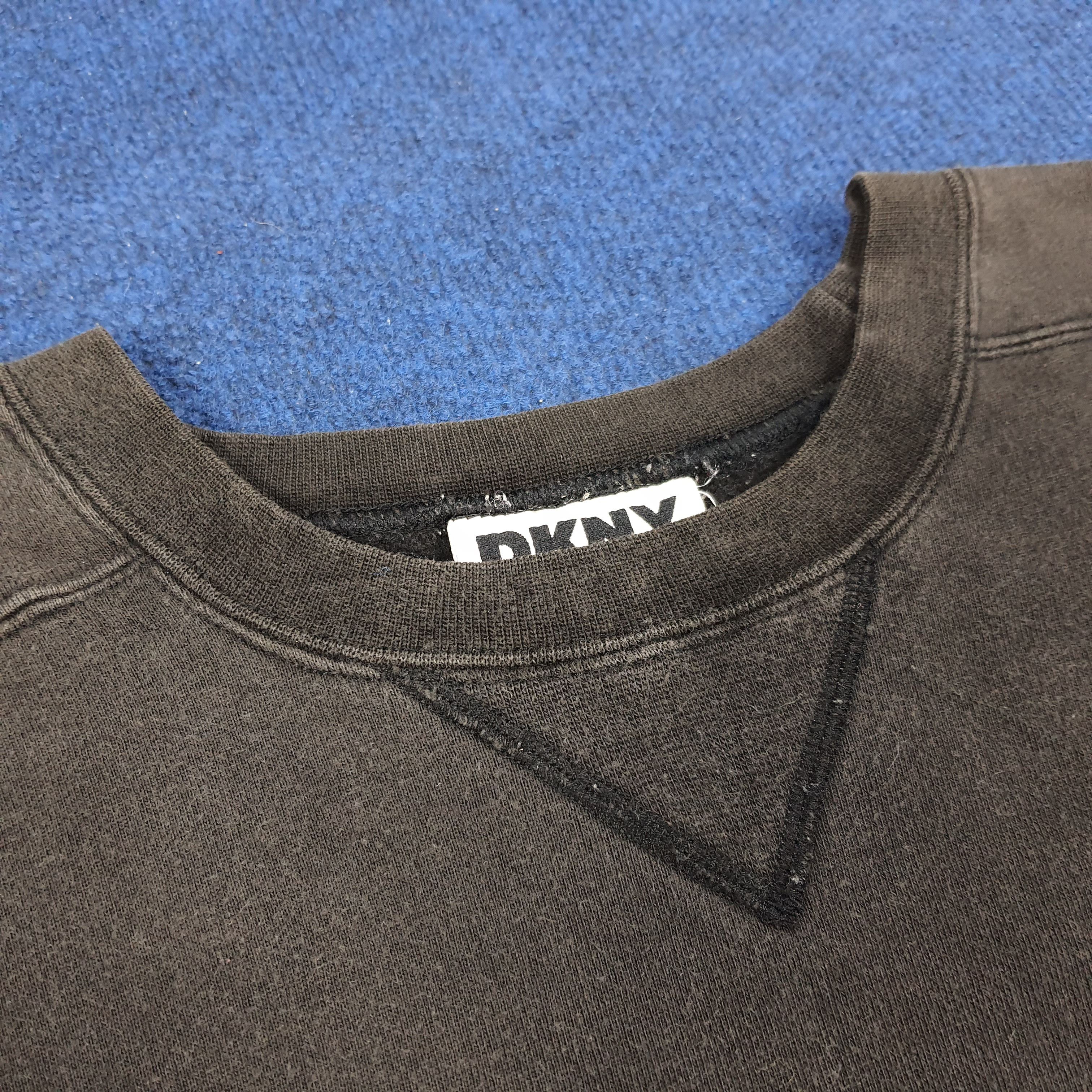 DKNY × Vintage Vintage DKNY Jeans New York Streetwear Sweatshirt Size US L / EU 52-54 / 3 - 4 Thumbnail