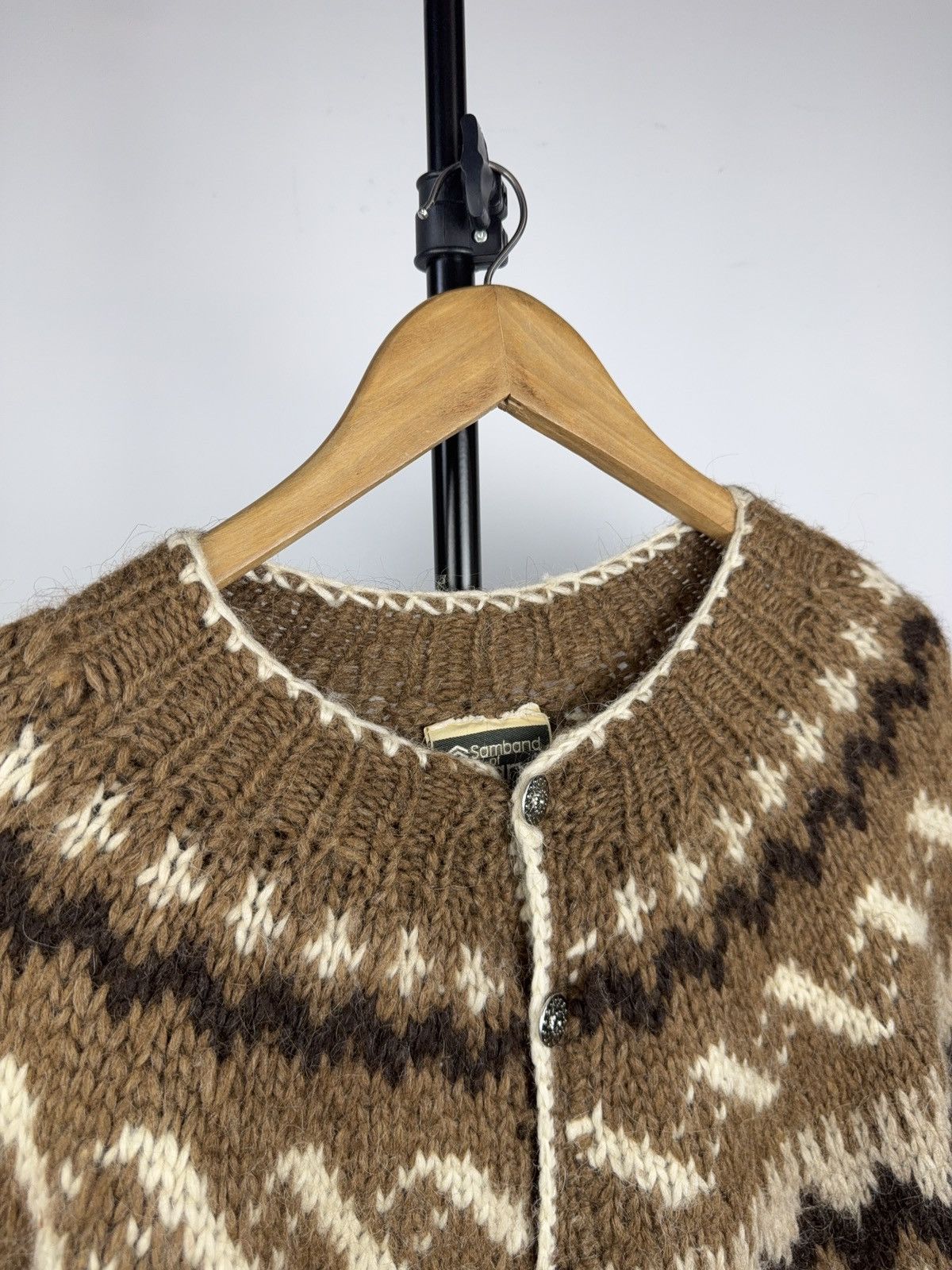 Vintage Nordic Wool Iceland Cardigan Dale Of Norway Style Brown Size US XL / EU 56 / 4 - 2 Thumbnail