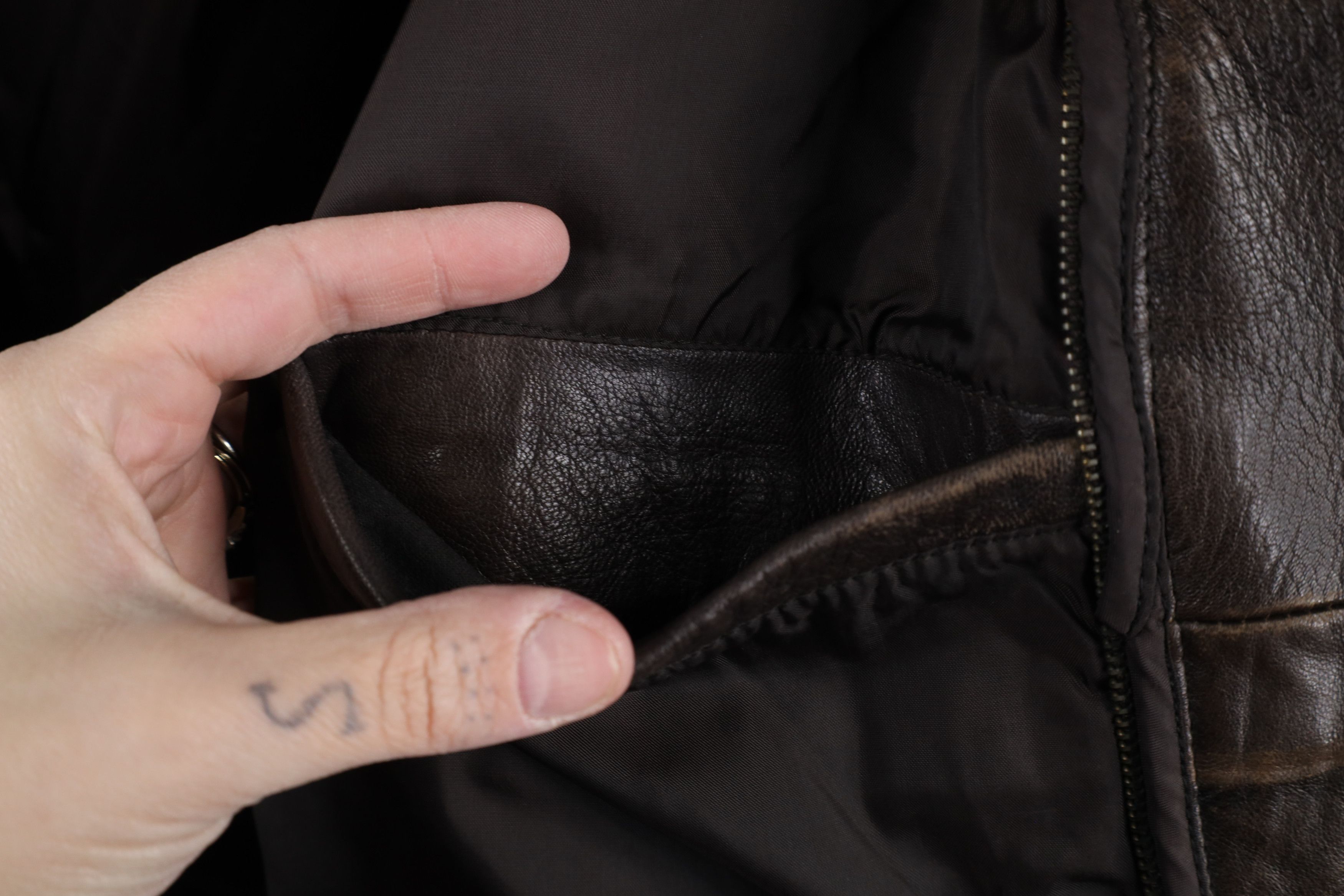 Vintage Vintage 90s Streetwear Leather Flight Bomber Jacket Brown Size US L / EU 52-54 / 3 - 11 Thumbnail