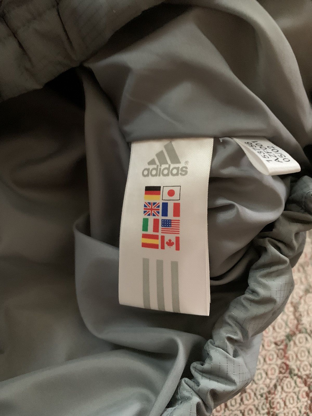 Adidas × Vintage Vintage adidas puffer down jacket Size US XL / EU 56 / 4 - 9 Thumbnail