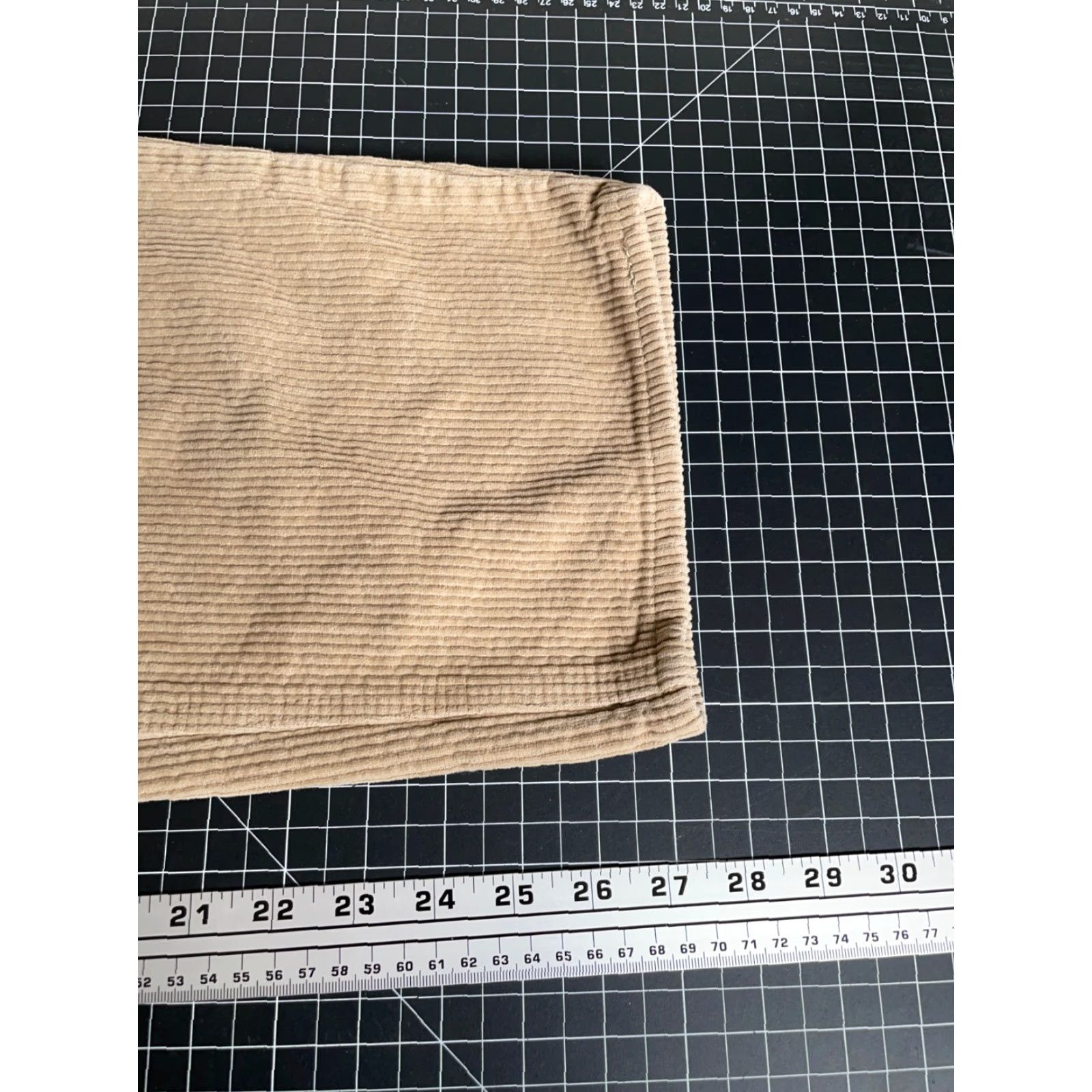 Empyre Empyre Relaxed Corduroy Pants Mens 32 x 27 Beige Baggy Fit Embroidered Corduroy Chino Casual Pants Mens Size US 32 / EU 48 - 6 Thumbnail