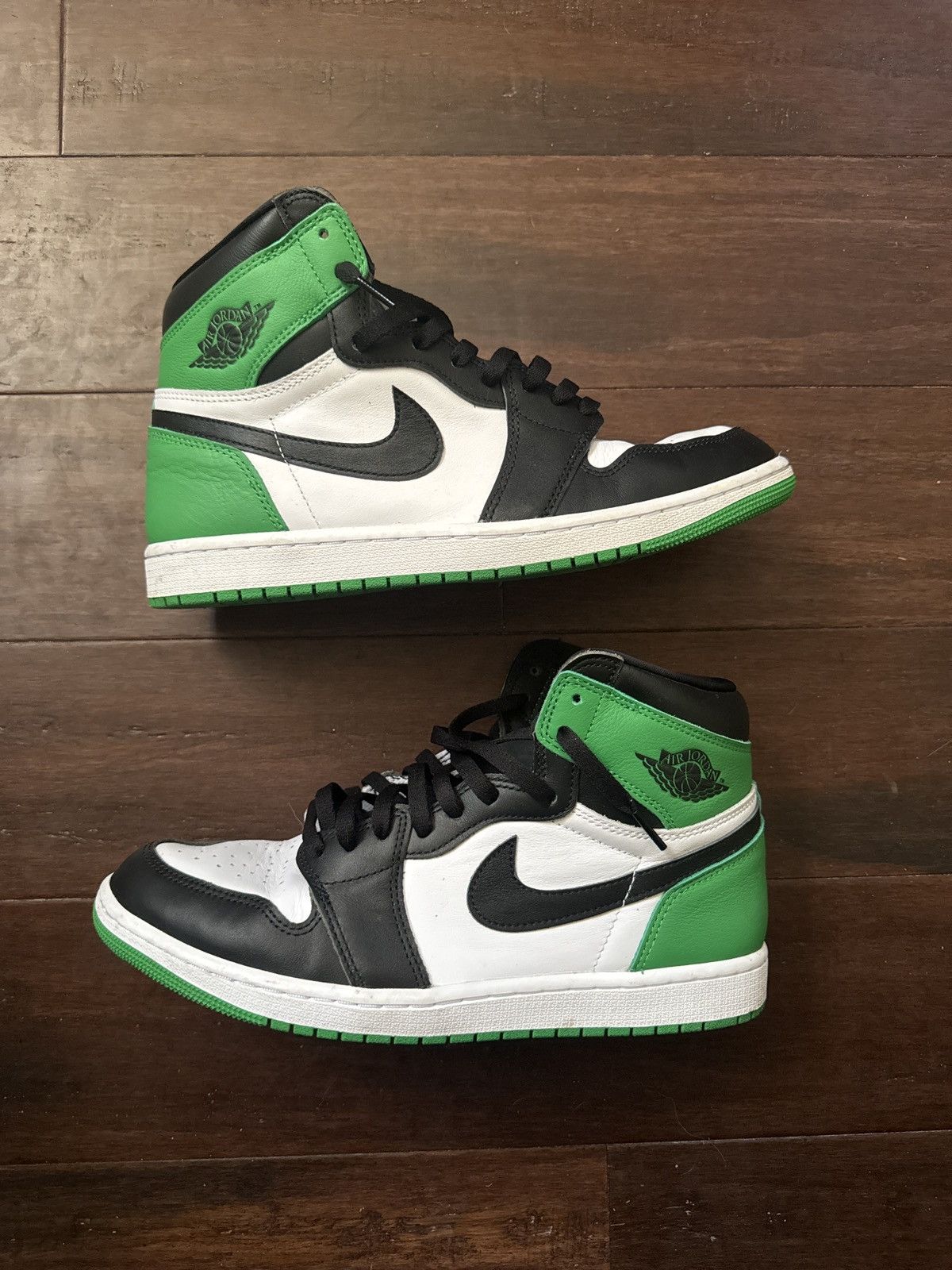 image of Jordan Brand 1 Lucky Green Shoes, Men's (Size 11)