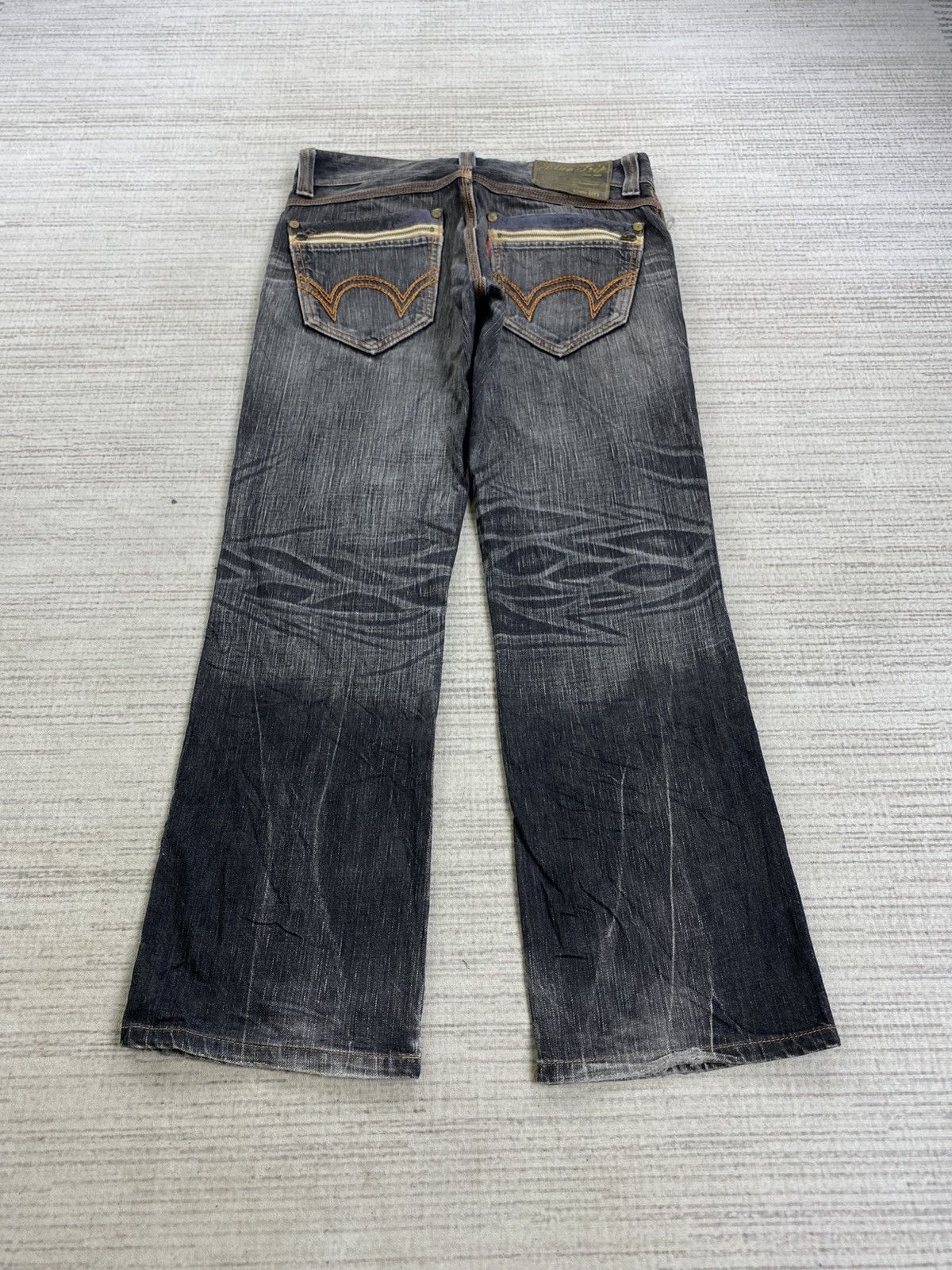 Edwin Vintage Edwin Flared Ash Grey Denim Jeans Size US 34 / EU 50 - 2 Thumbnail