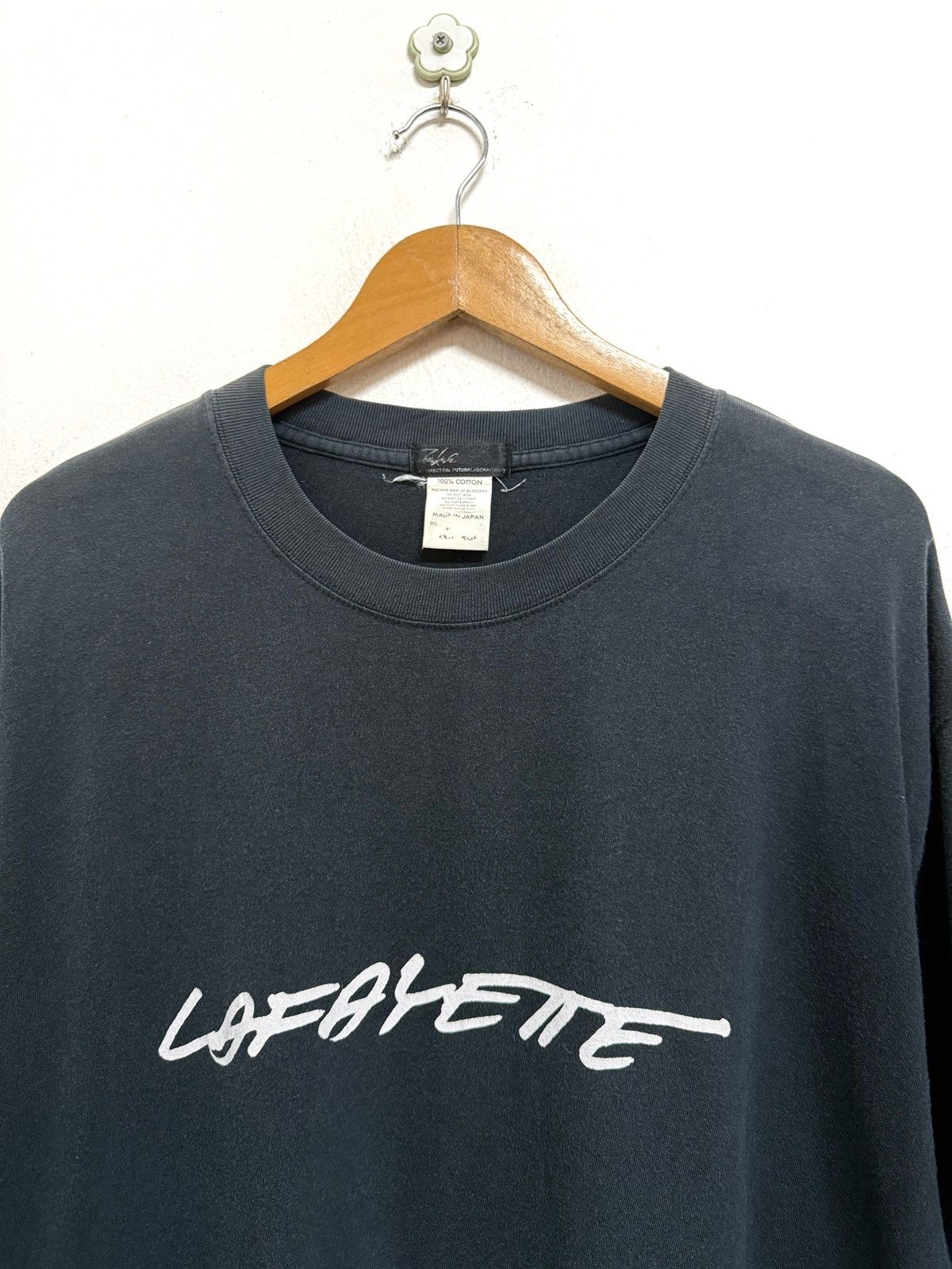 Futura × Lafayette 148 × Vintage Vintage Futura Laboratories X Lafayette Tee Size US XXL / EU 58 / 5 - 2 Thumbnail