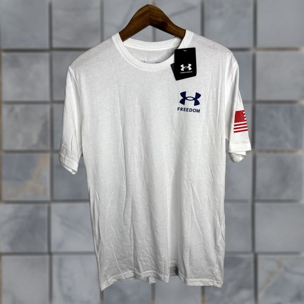 Under Armour Under Armour Freedom Shirt Mens Small White Graphic American Flag Tee NWT Size US S / EU 44-46 / 1 - 1 Thumbnail