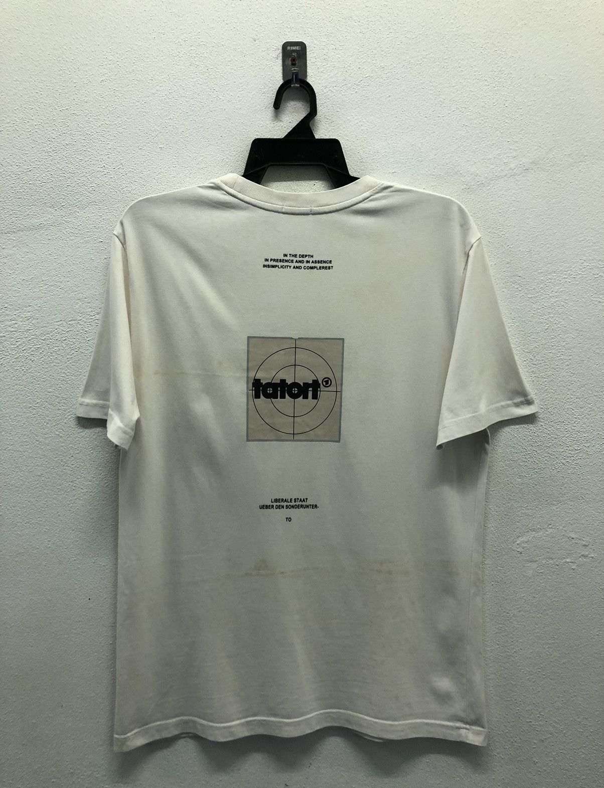 Vintage Vintage ZDE Zhiduoduo Peace Presence Tatort T-Shirt Size US XXL / EU 58 / 5 - 1 Thumbnail