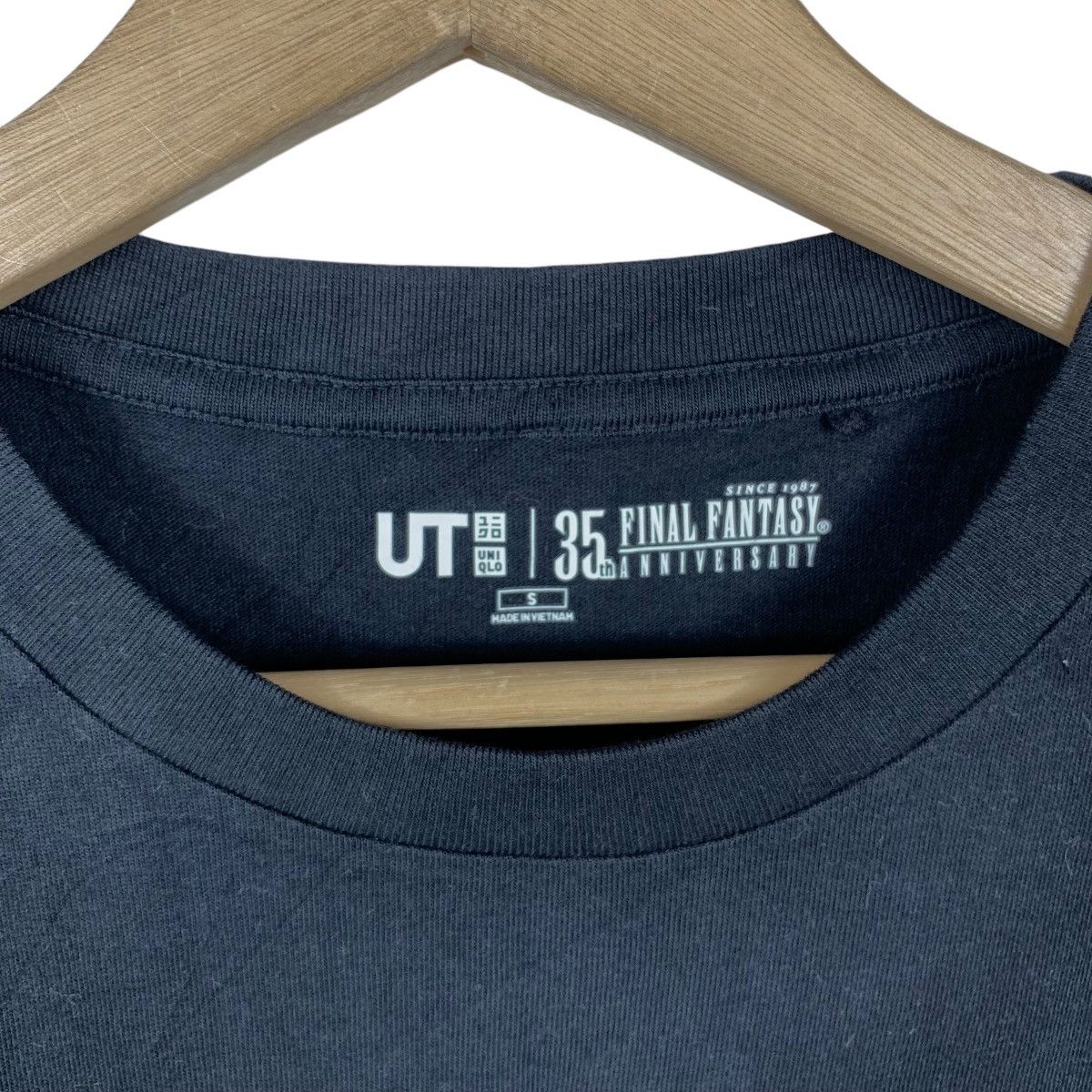 Uniqlo FINAL FANTASY VII x UNIQLO 35th Anniversary Tee Shirt Size US S / EU 44-46 / 1 - 4 Thumbnail