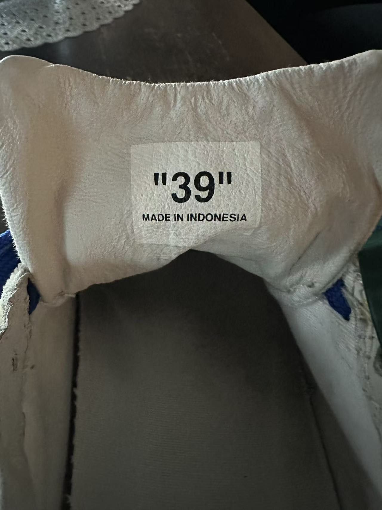 Off-White Off-White Wmns Vulc Sneaker 'White Blue' Size US 6.5 / EU 39-40 - 6 Thumbnail