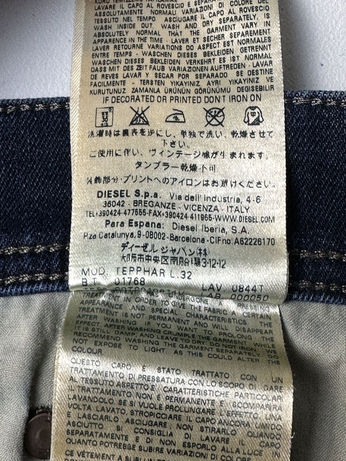 Diesel Diesel Tepphar Avant Garde Denim Jeans Size US 34 / EU 50 - 16 Thumbnail