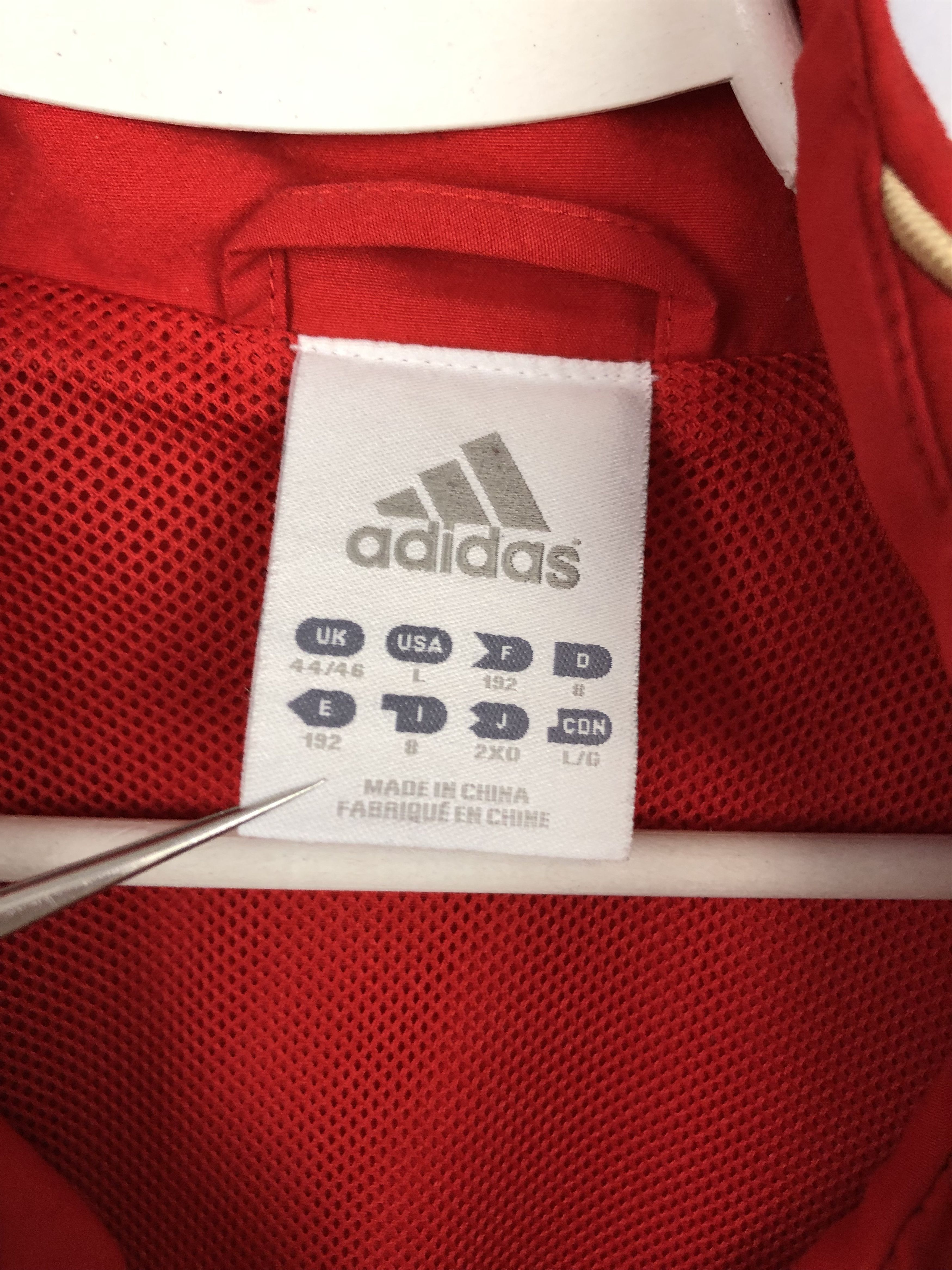 Adidas Vintage Adidas Liverpool Football Jacket Soccer Track Top Size US L / EU 52-54 / 3 - 12 Thumbnail