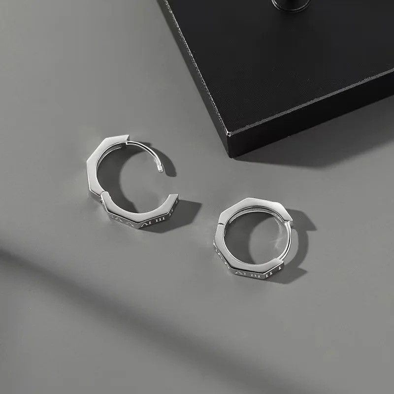 Jewelry × Vintage Pure Titanium Hoop Huggie Earrings Round/Hexagon Earring Size ONE SIZE - 4 Thumbnail