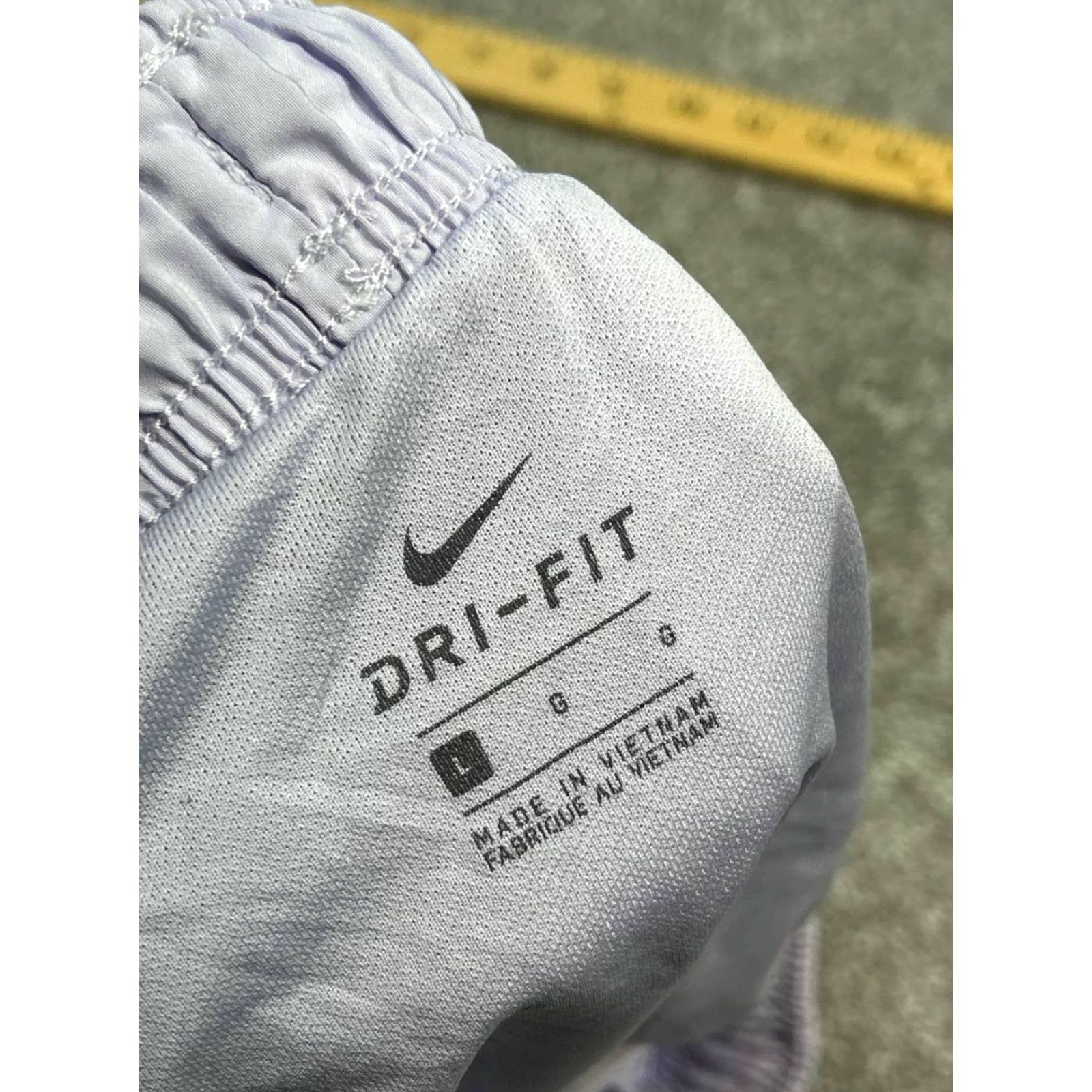 Nike Nike Running Shorts Womens Large Purple Dri Fit Drawstring High Rise L Inseam 2in Athletic Shirt? Size 36" / US 14 / IT 50 - 7 Thumbnail