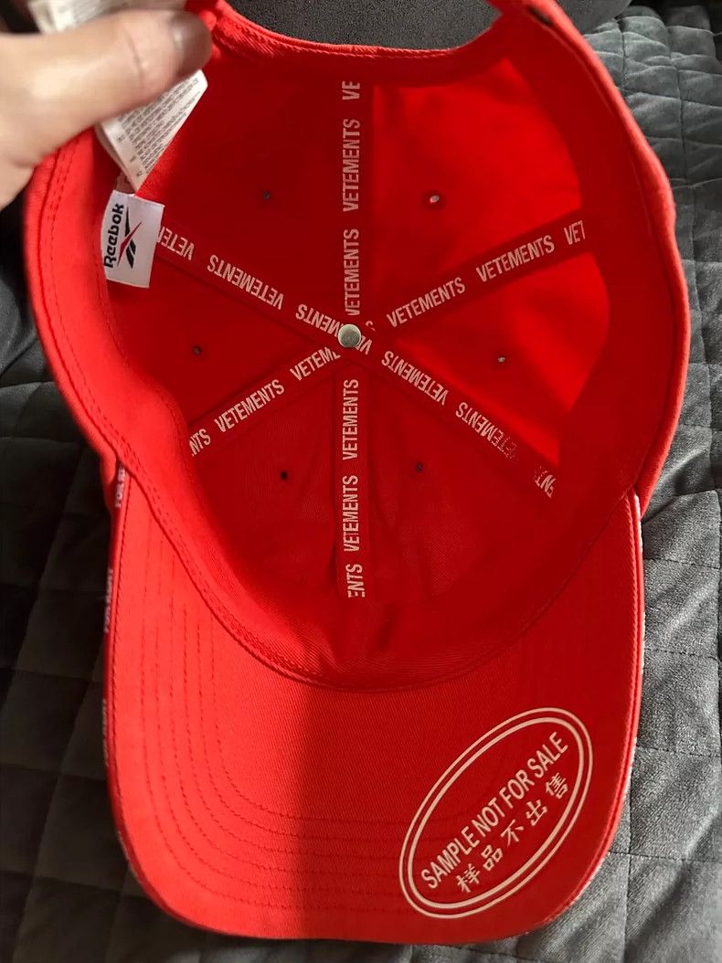 Vetements Vetements McDonald's For Rent Hat Size ONE SIZE - 5 Thumbnail