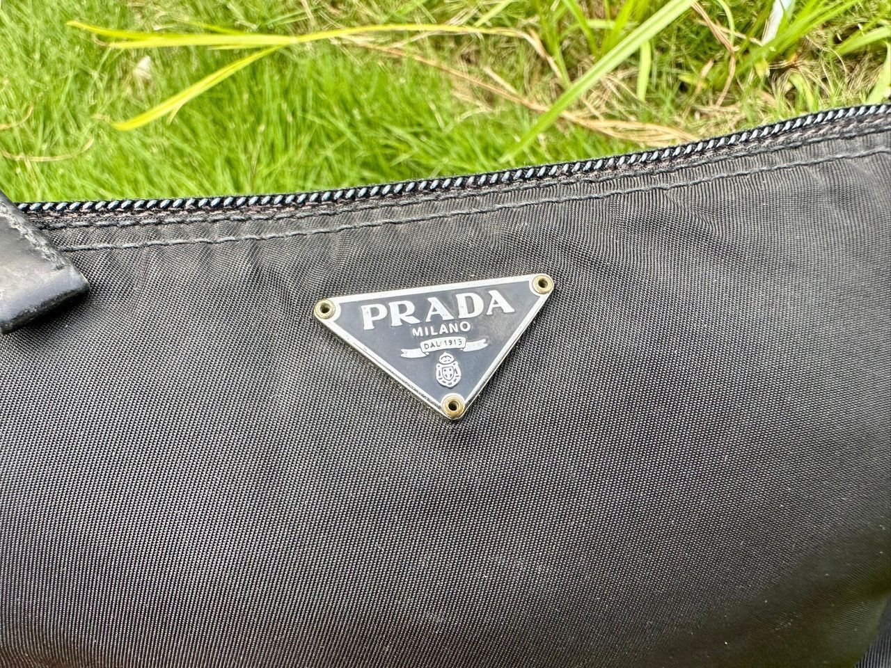 Prada Authentic Prada Tessuto Nylon Small Pouch Size ONE SIZE - 5 Thumbnail