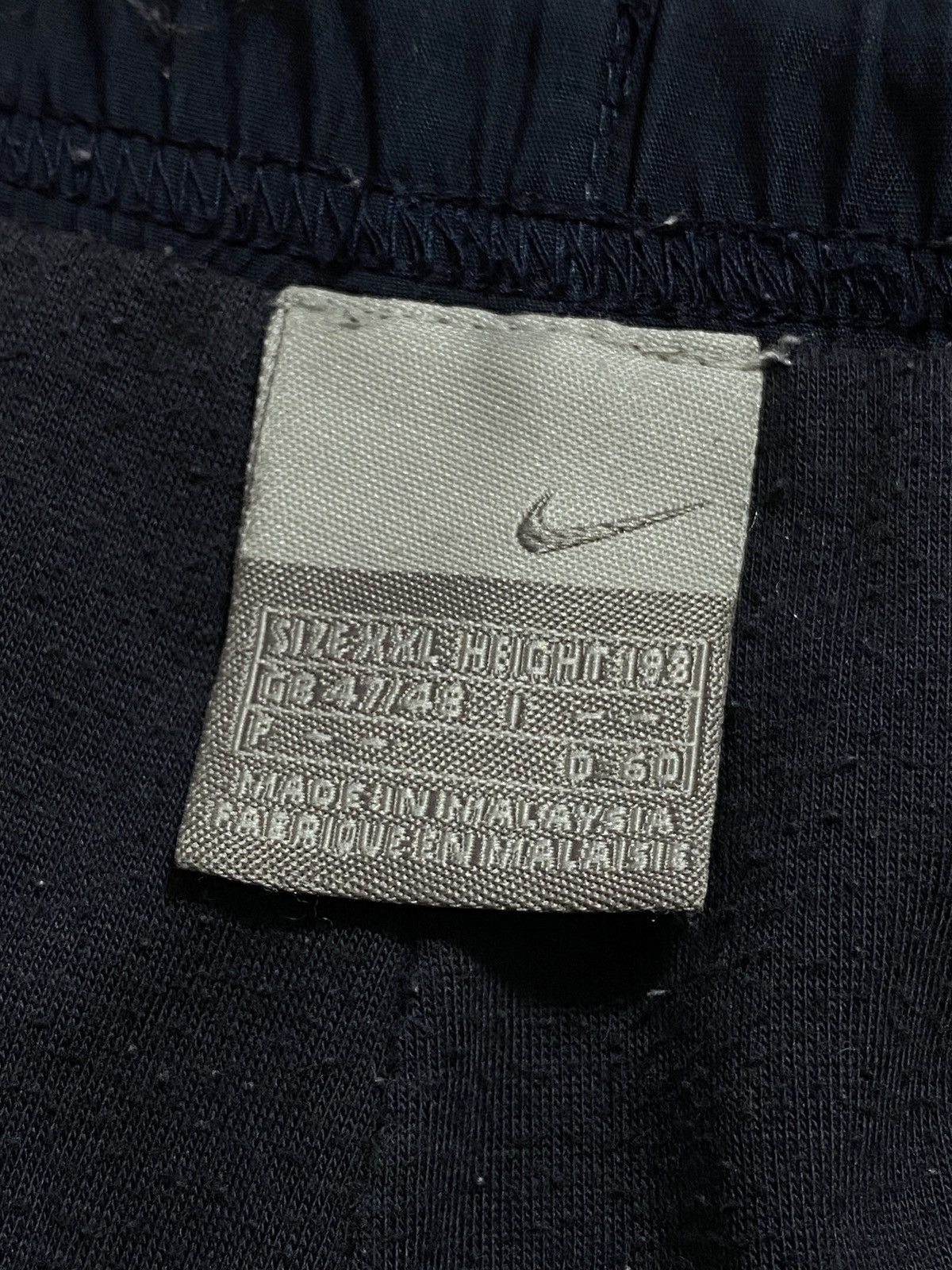 Nike × Vintage Vintage Track Pants Nylon Nike Mini Swoosh Back Patch Size US 38 / EU 54 - 9 Thumbnail