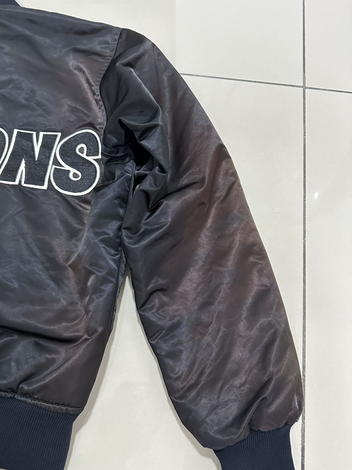 NFL Vintage 80’s Atlanta Falcons Jacket Design NFL Jacket Size US M / EU 48-50 / 2 - 9 Thumbnail
