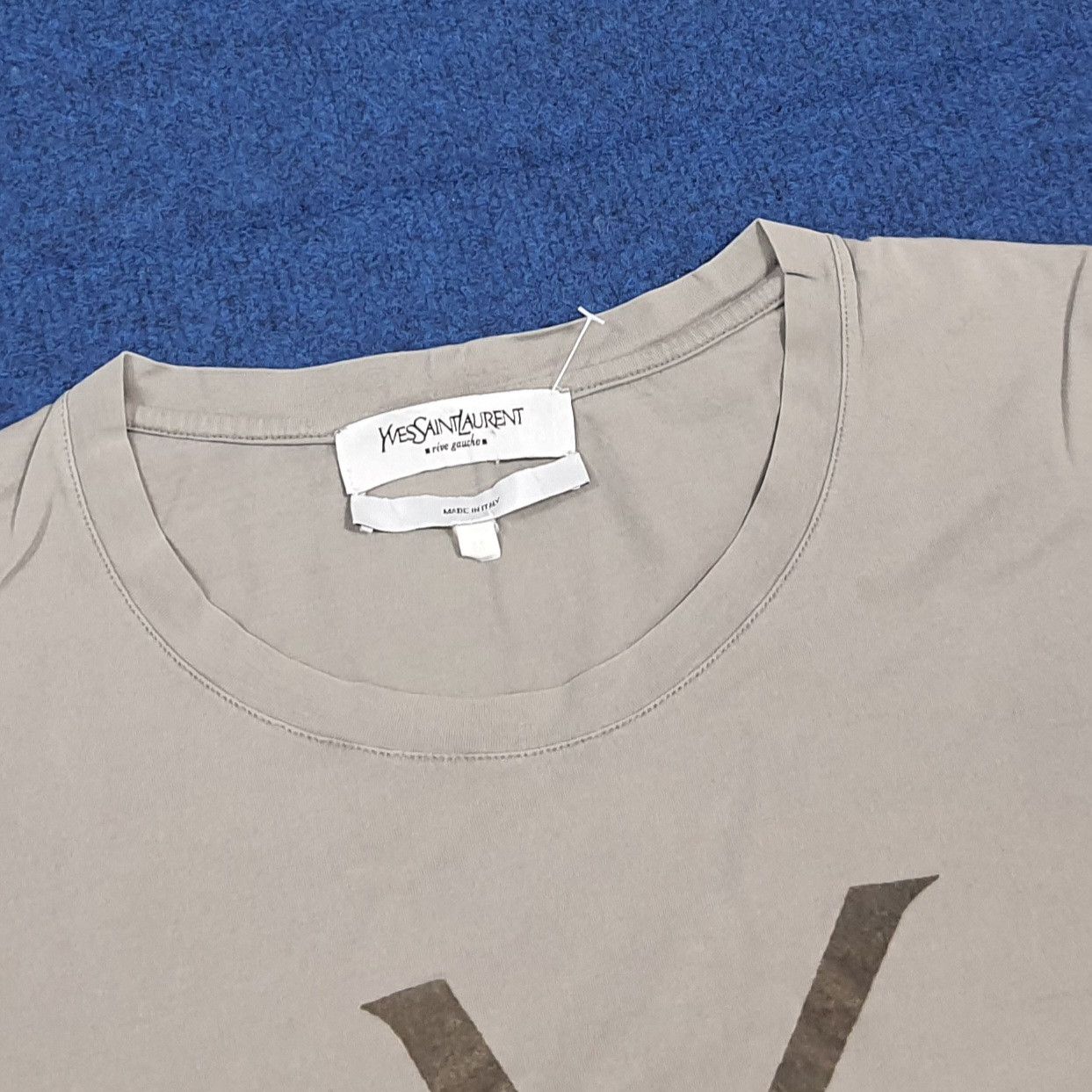 Yves Saint Laurent Vintage Yves Saint Laurent YSL Big Logo Tshirt C294N71 Size M / US 6-8 / IT 42-44 - 4 Thumbnail
