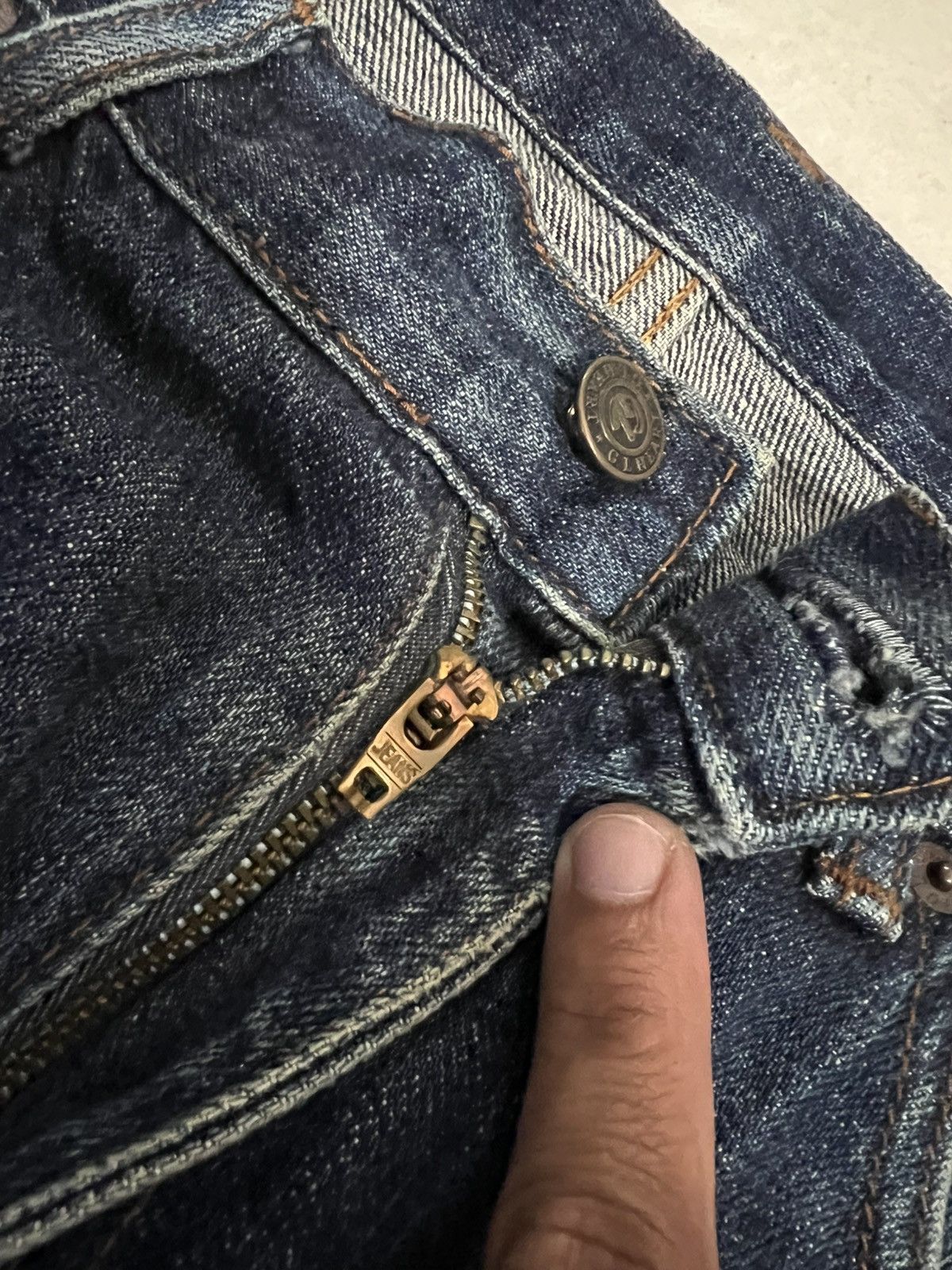 If Six Was Nine × Japanese Brand 💥Baggy💥Vintage Gl Heart Mud Wash Distressed Jeans Japan Size US 31 - 11 Thumbnail