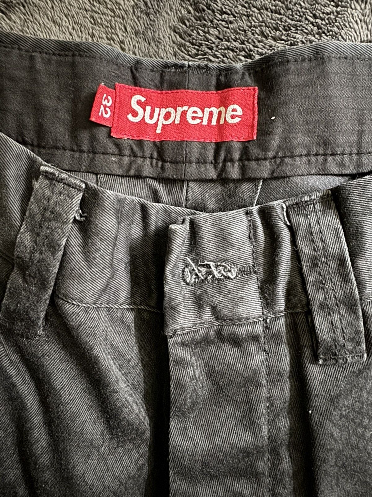 パンツ supreme Snake Print Chino Pant 32 Supreme Snake Print Chino Pant (SS24) - $148